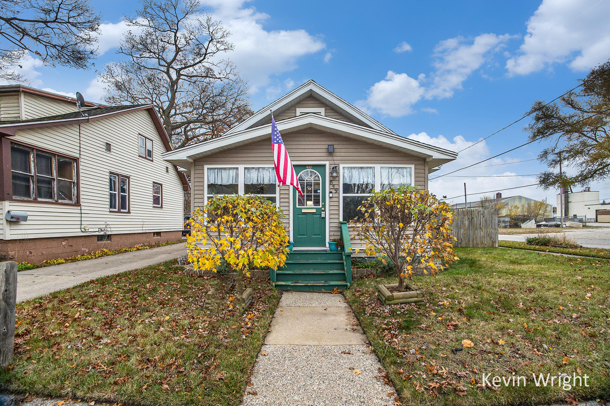 859 Fleming Avenue