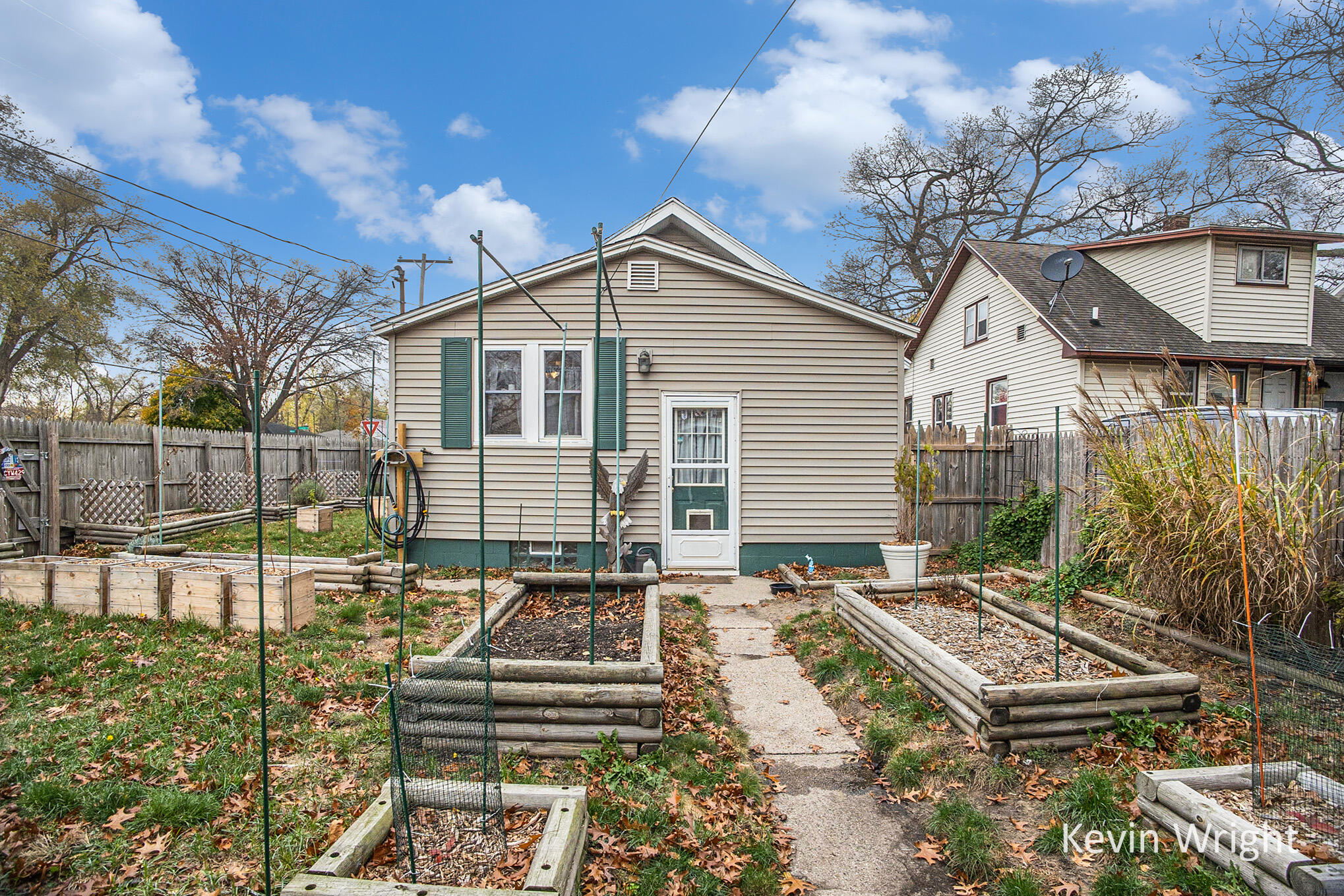 859 Fleming Avenue