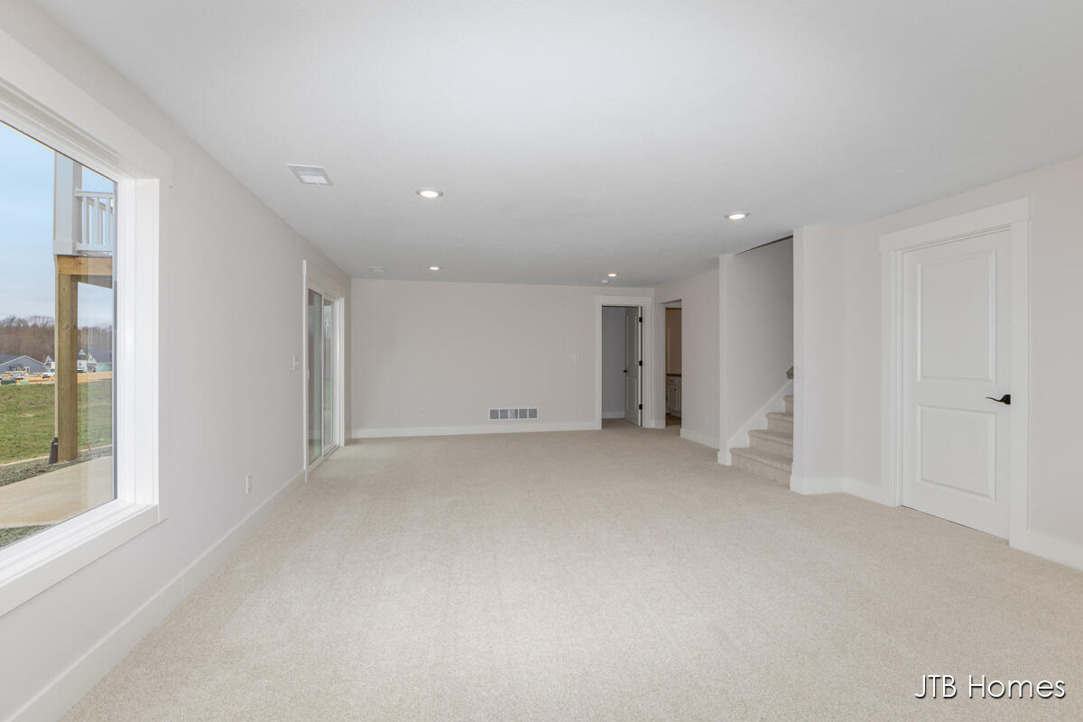 5561 Canal Avenue SW 65