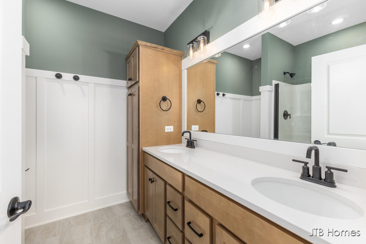 5561 Canal Avenue SW 65