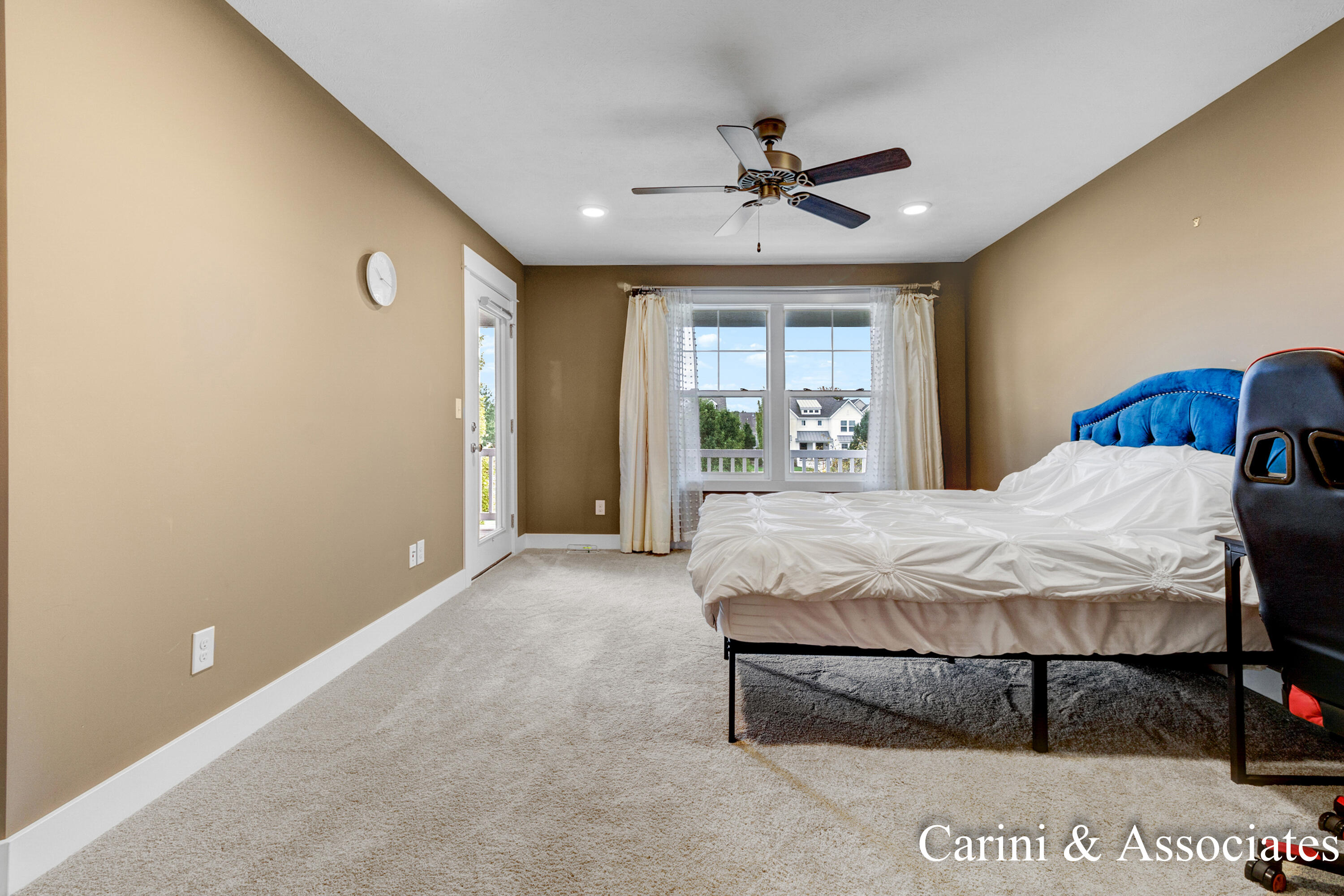 4737 Macatawa Legends Boulevard