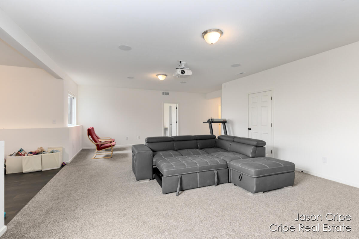 658 Petoskey Stone Drive