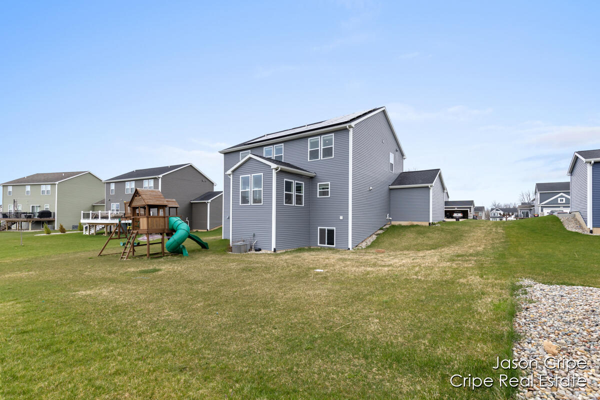 658 Petoskey Stone Drive