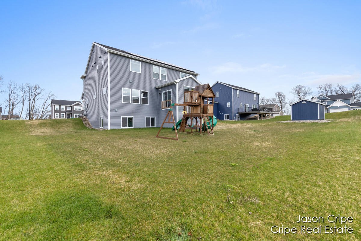 658 Petoskey Stone Drive