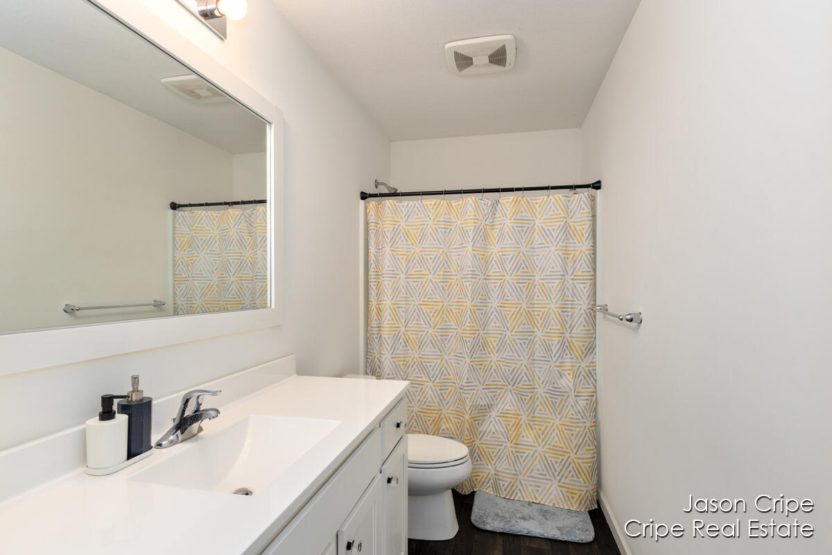 658 Petoskey Stone Drive