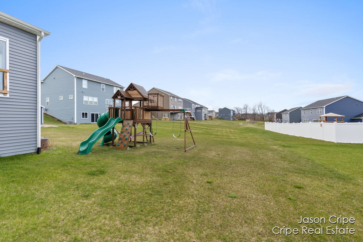 658 Petoskey Stone Drive