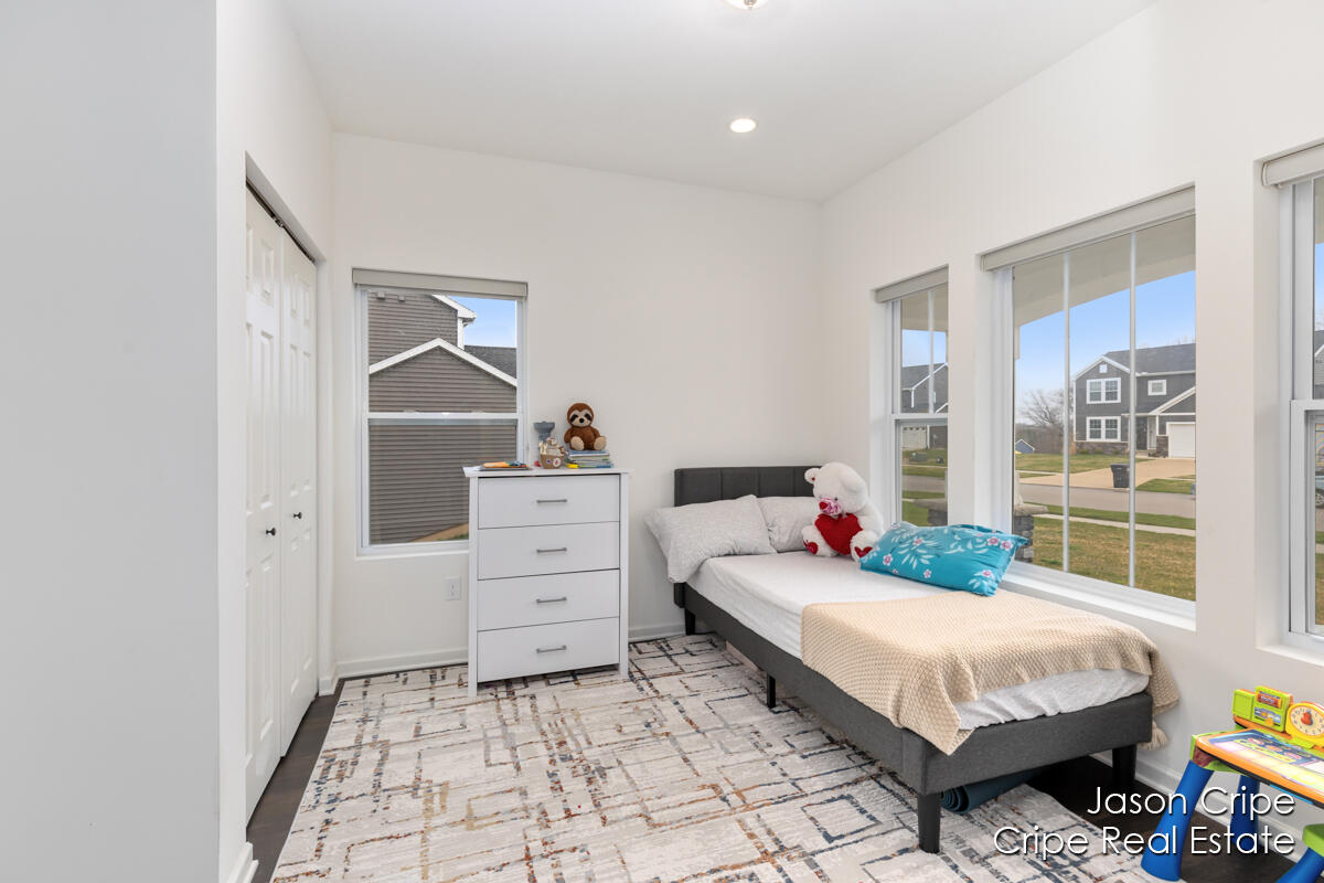 658 Petoskey Stone Drive