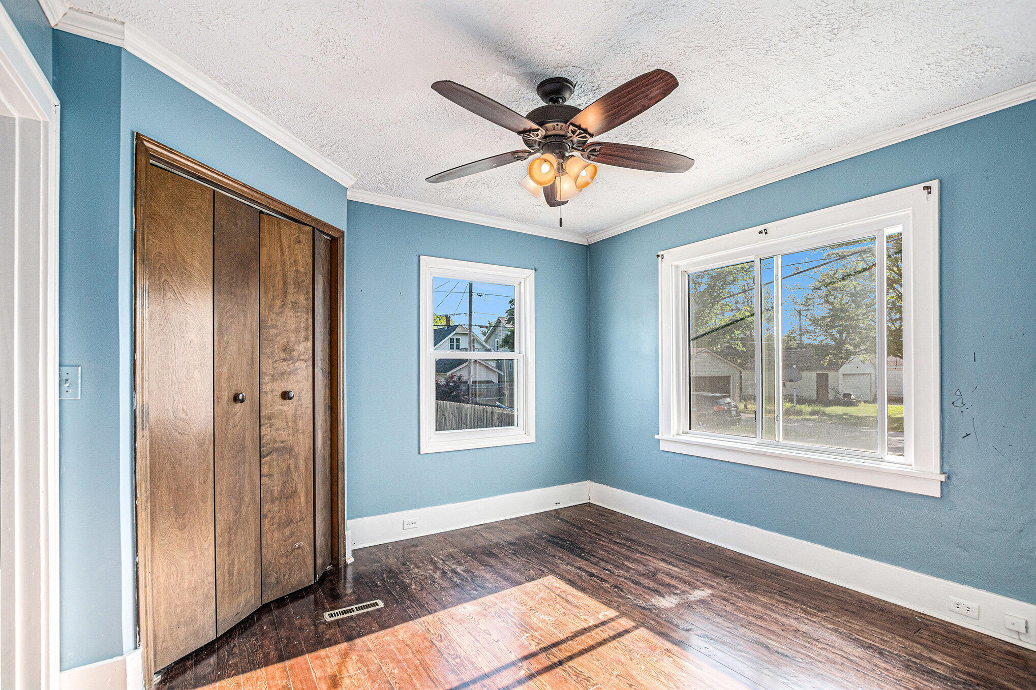337 W 18th Street