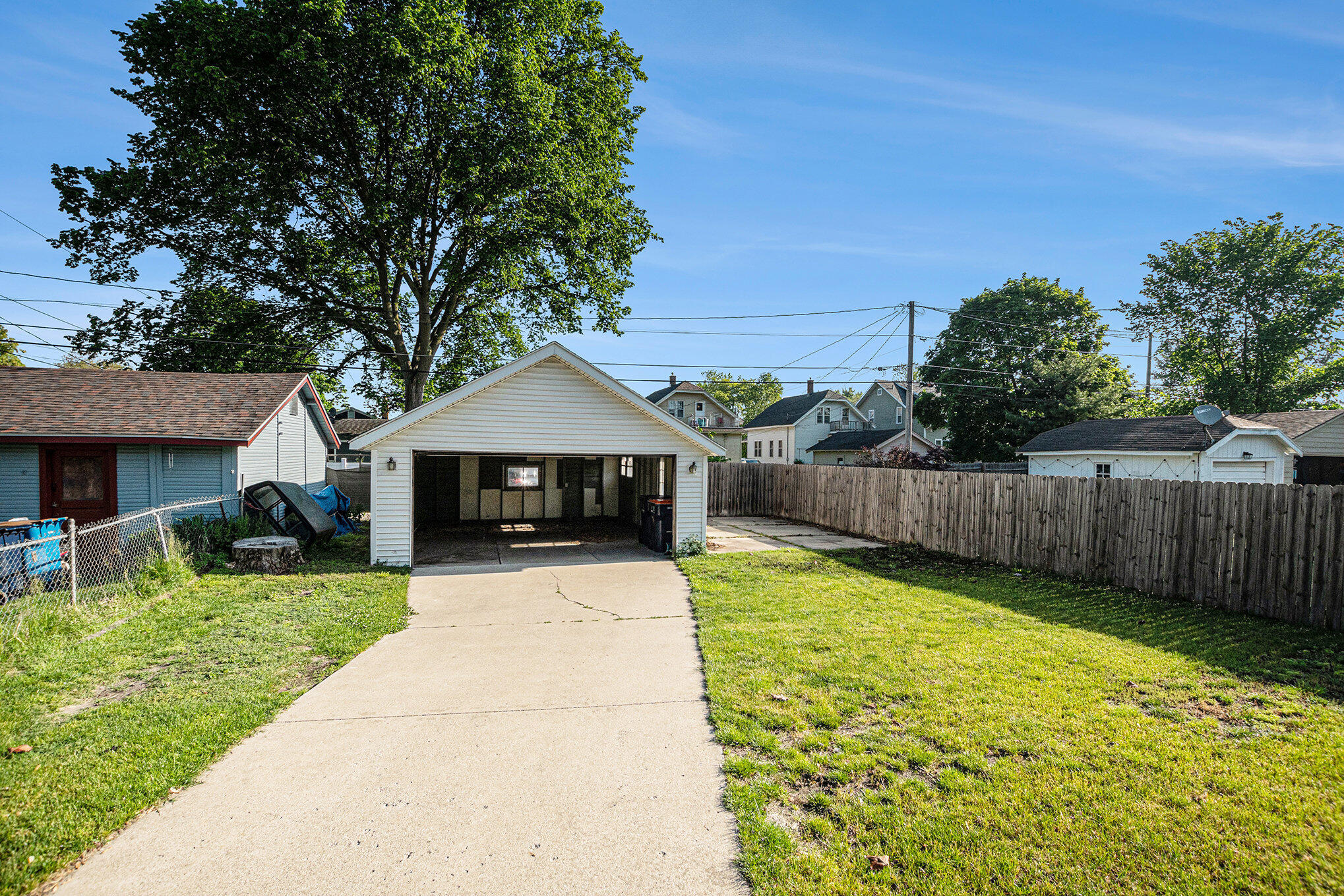 337 W 18th Street