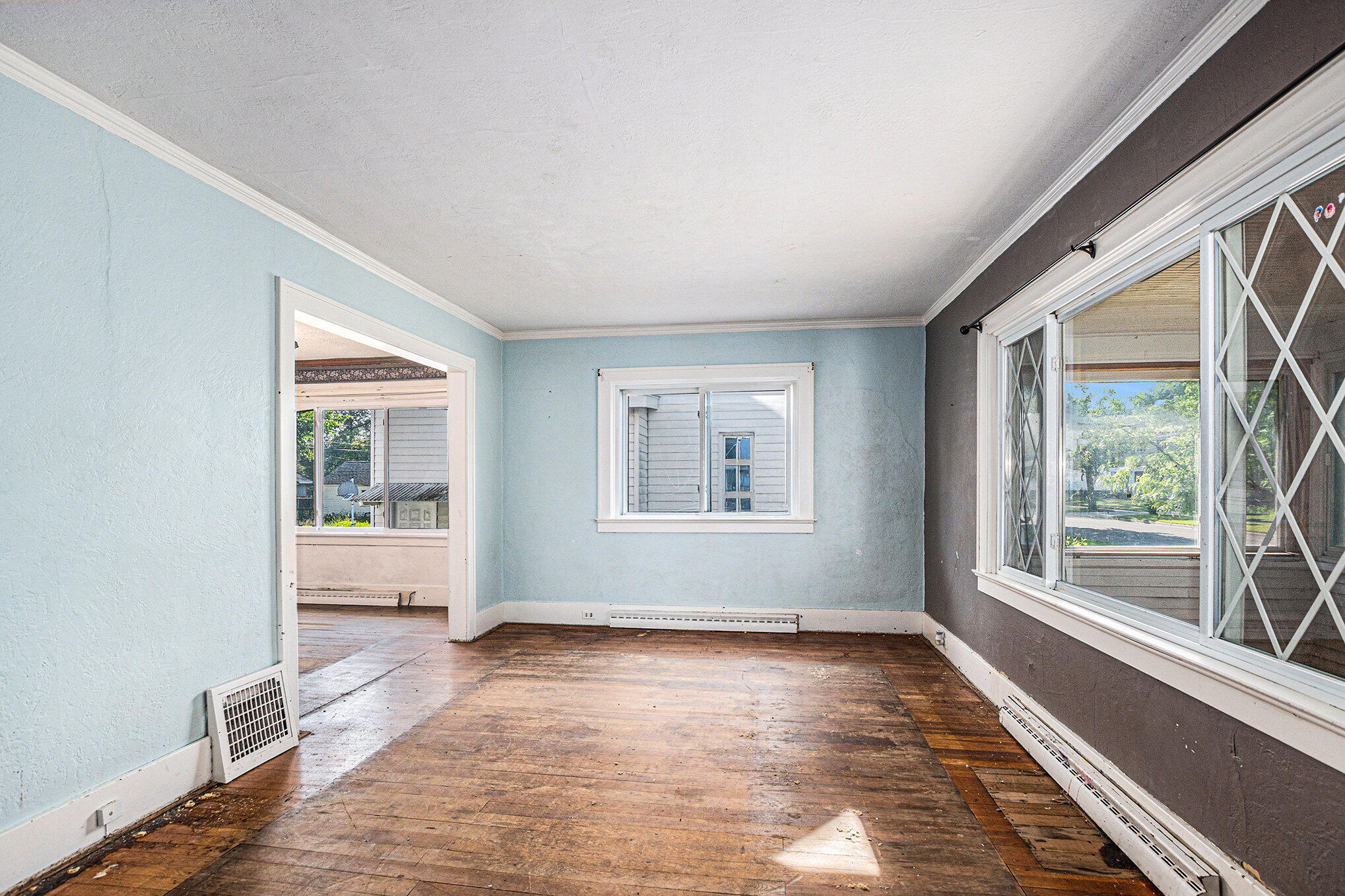 337 W 18th Street