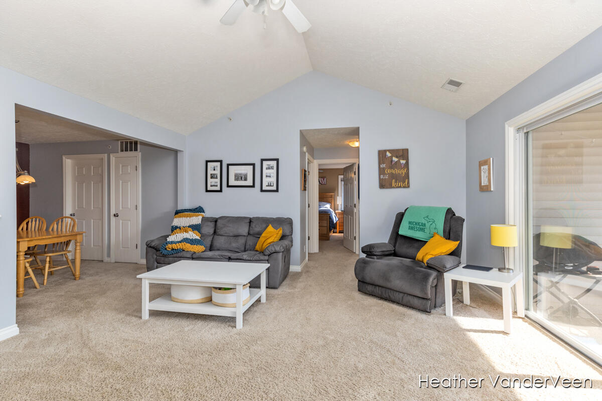 3041 E Crystal Waters Drive 8