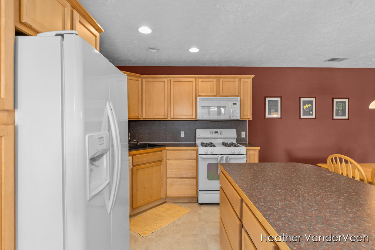 3041 E Crystal Waters Drive 8