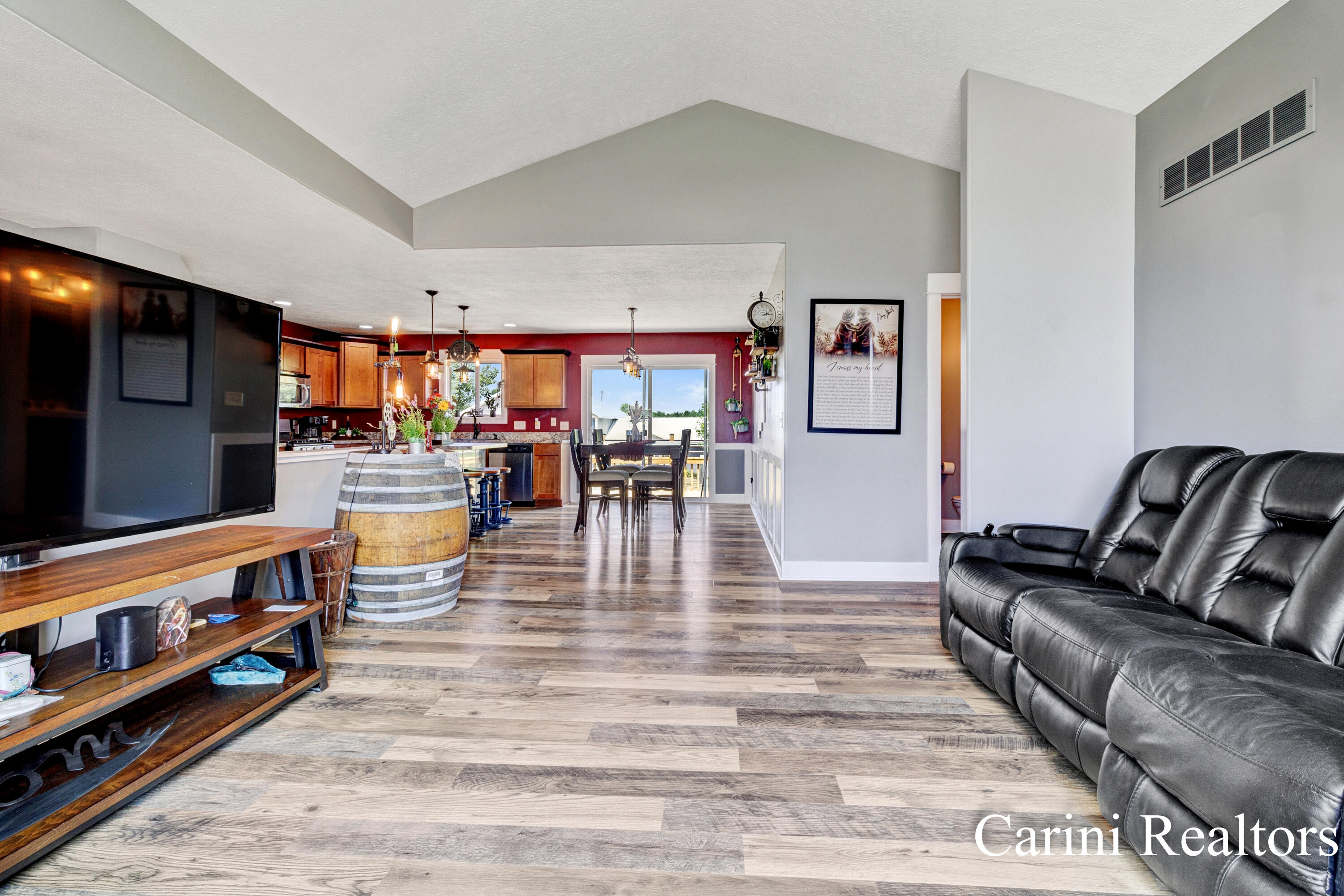 9035 Meadows Pointe Drive