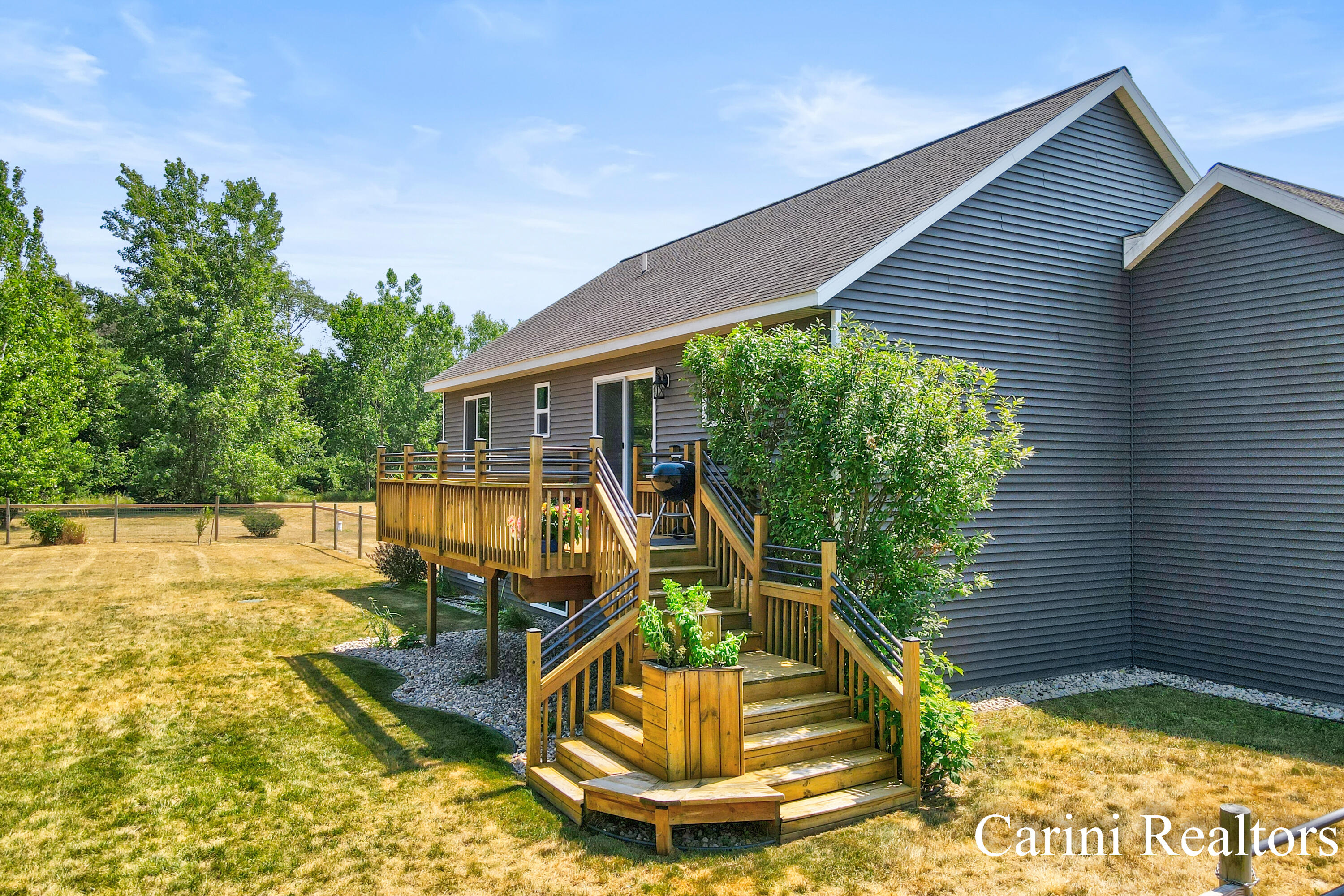 9035 Meadows Pointe Drive