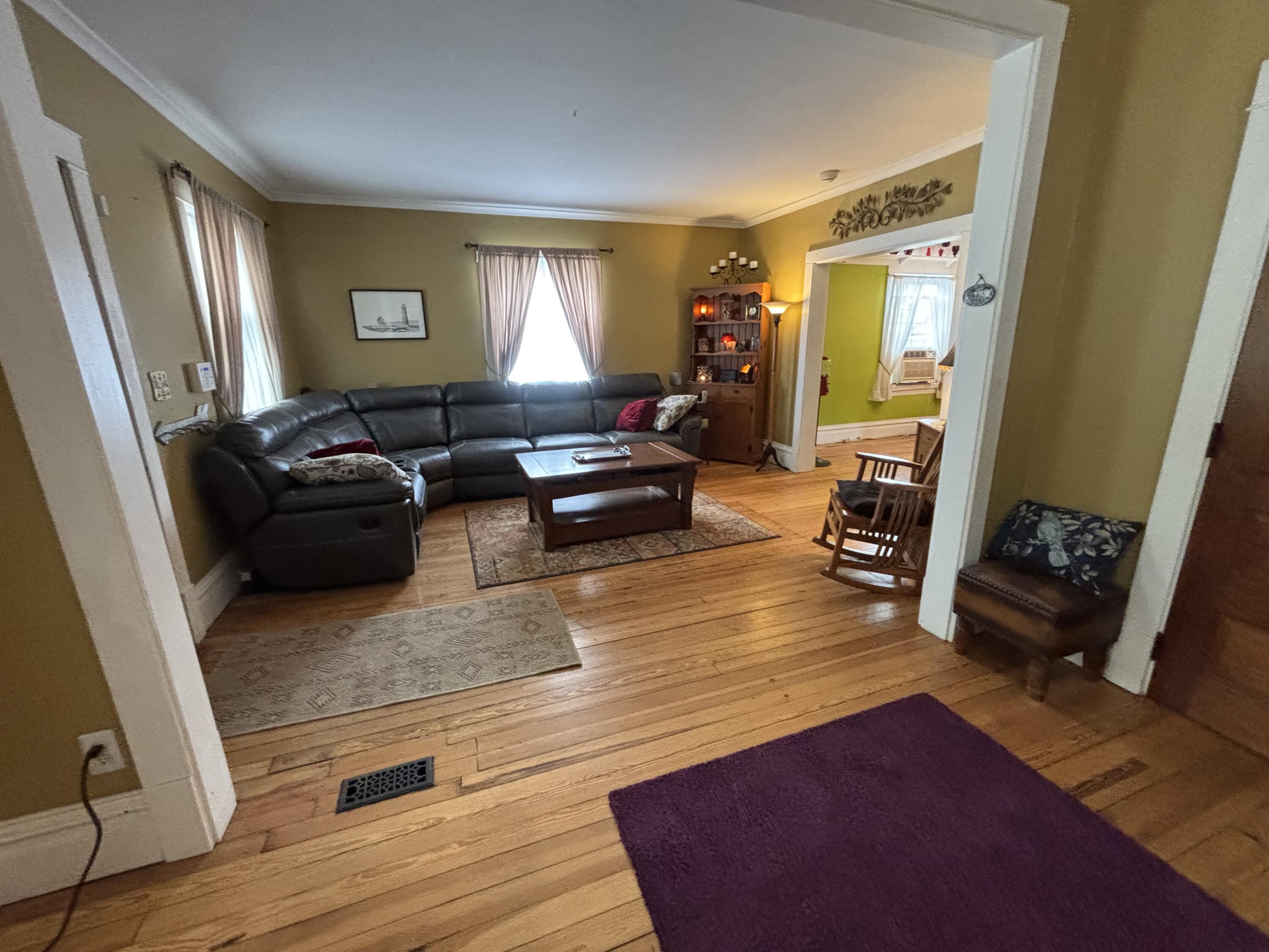 1108 Franklin