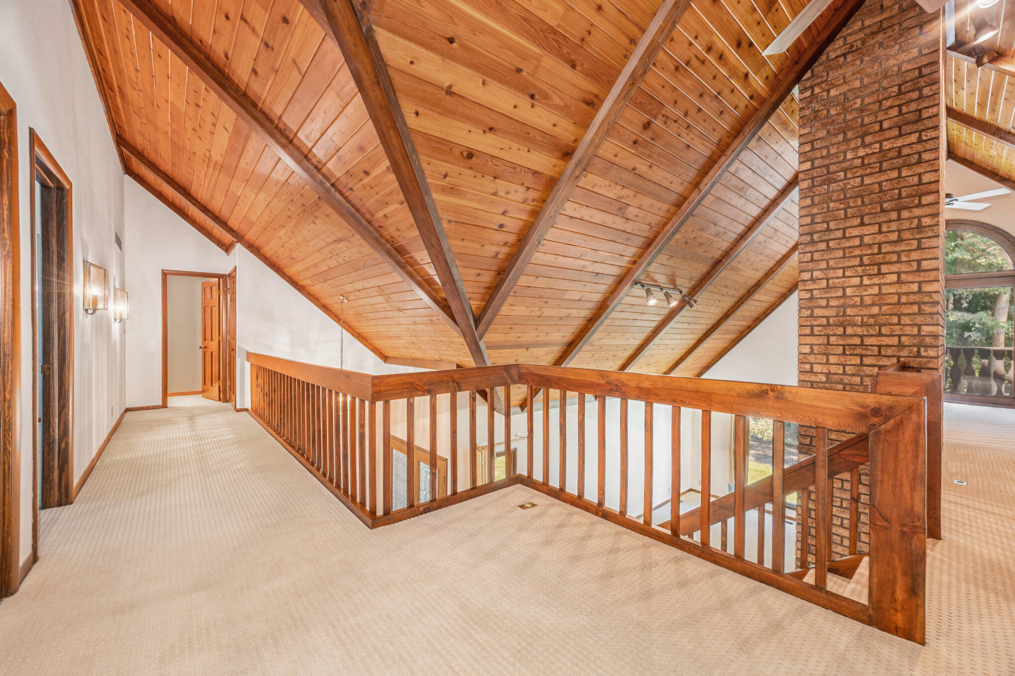 149 S 168th Avenue