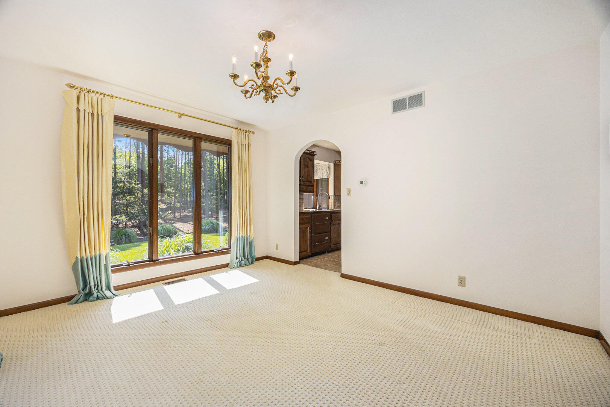 149 S 168th Avenue