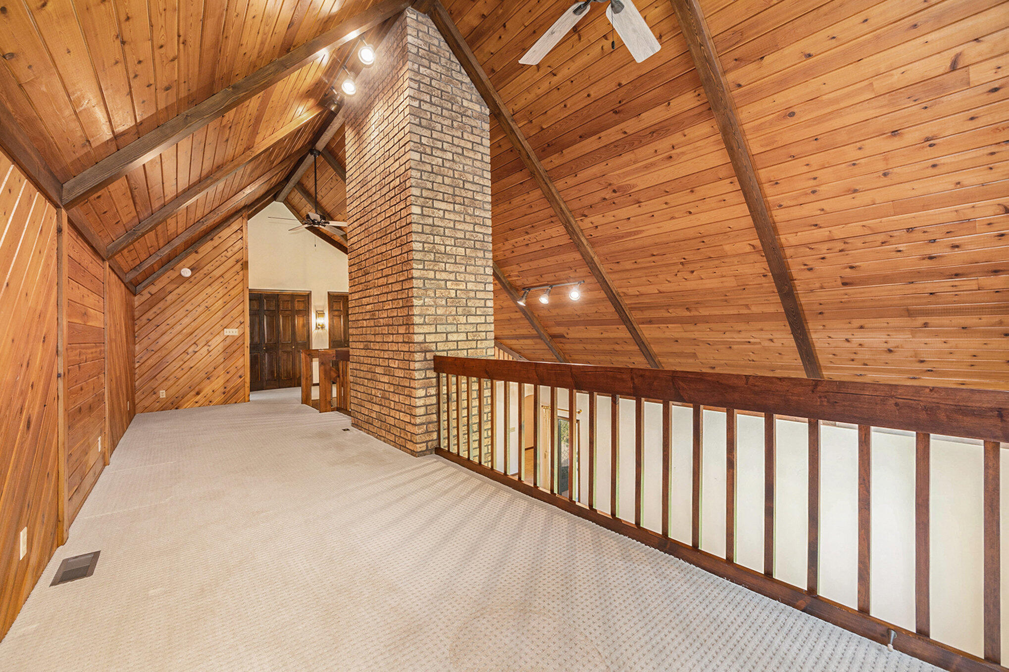 149 S 168th Avenue