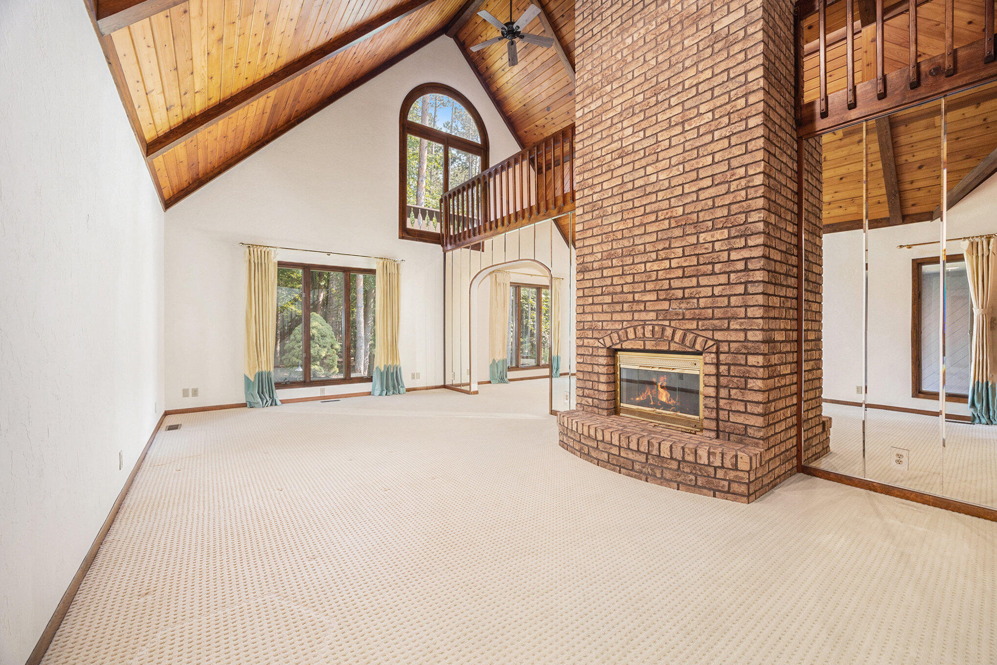 149 S 168th Avenue