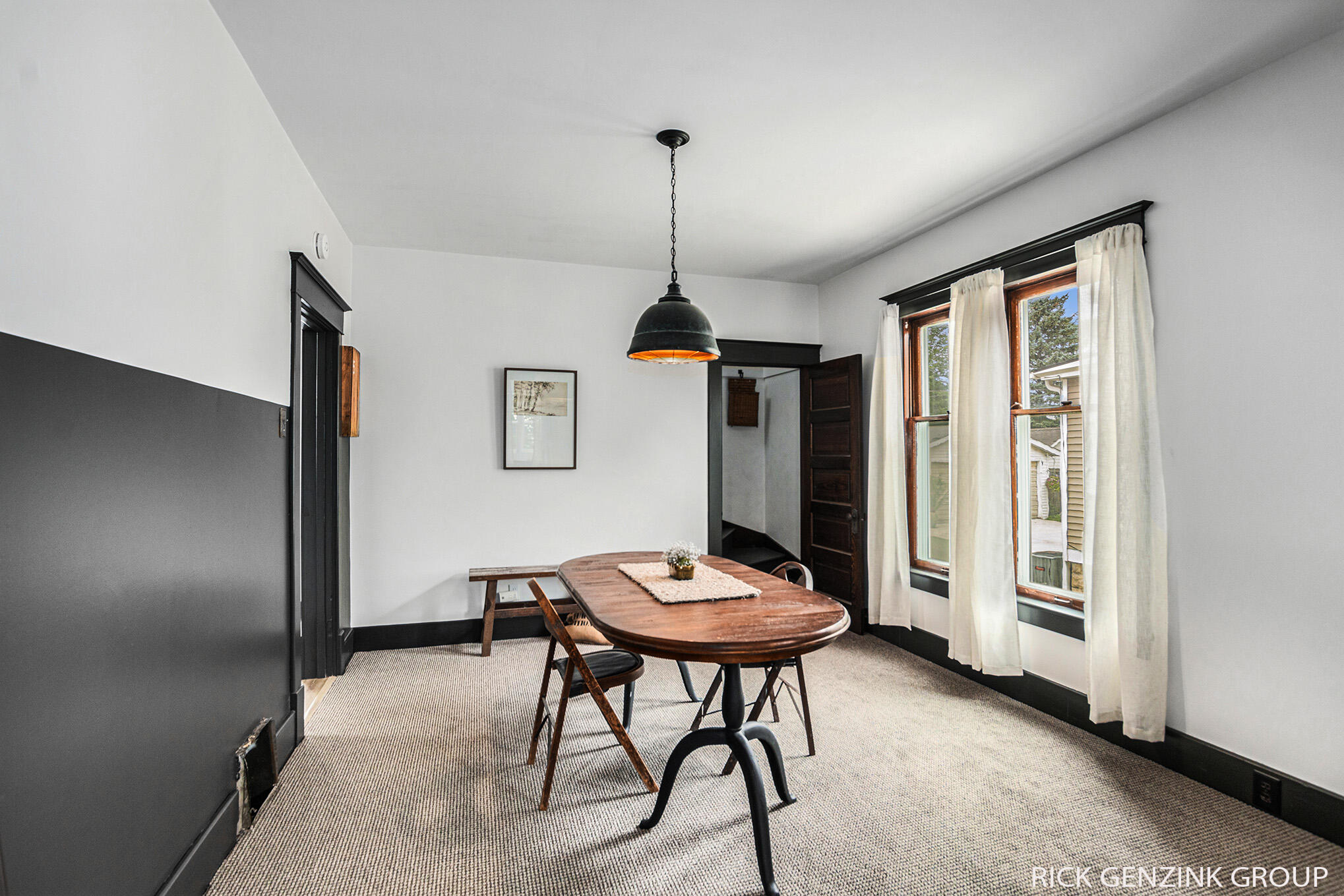 299 W 18th Street