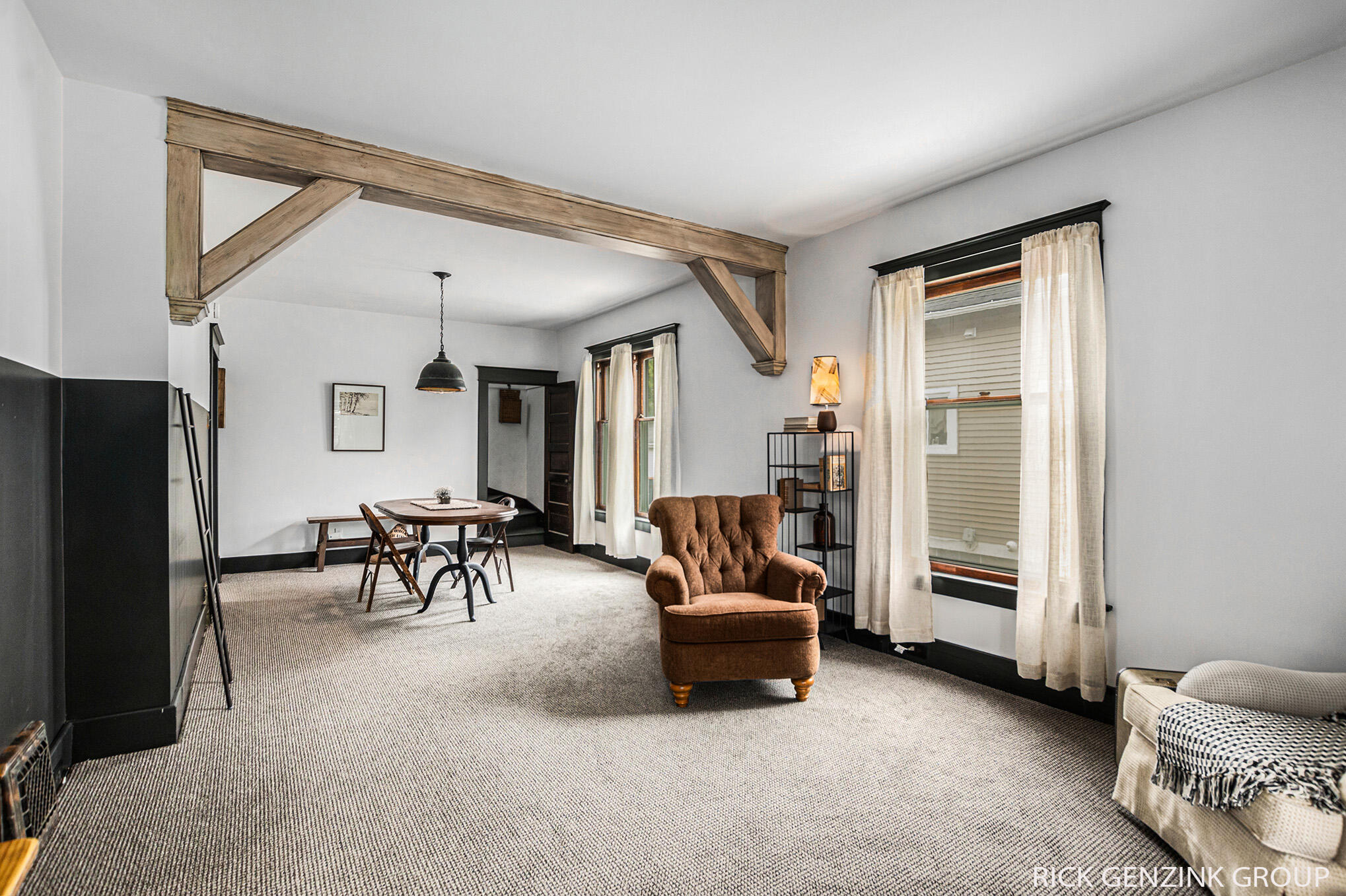 299 W 18th Street
