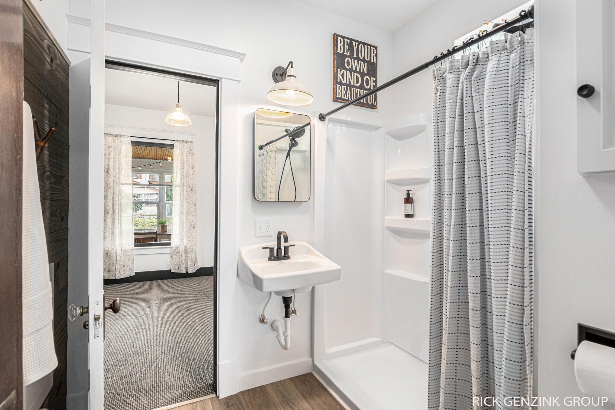 299 W 18th Street