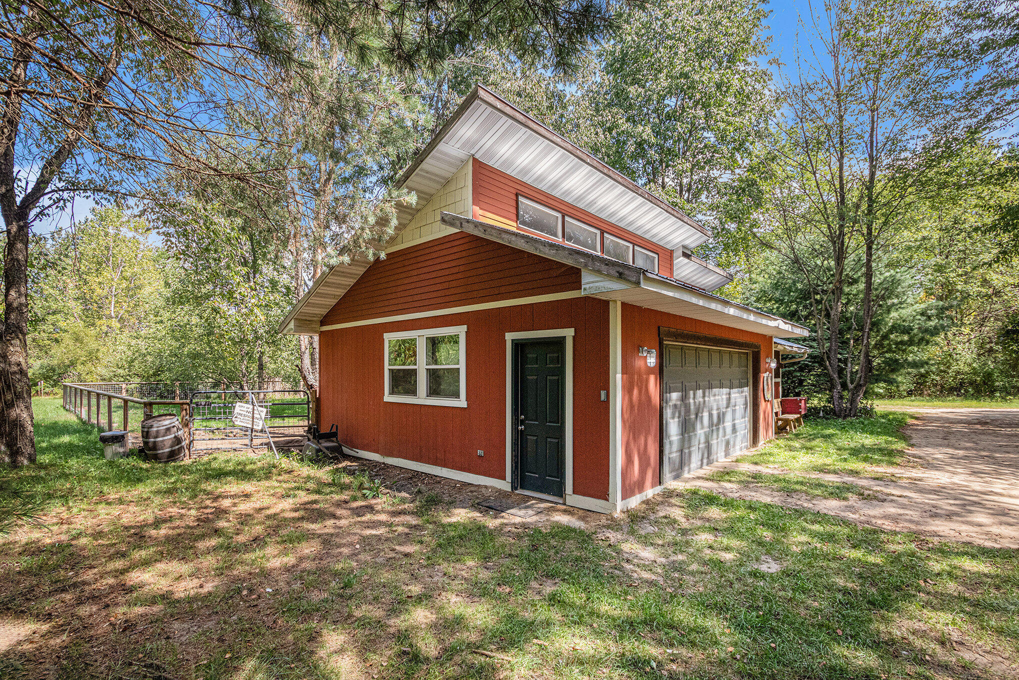 1352 Leapfrog Lane