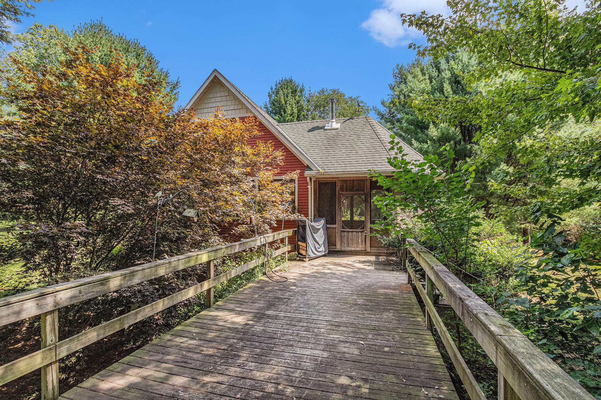 1352 Leapfrog Lane