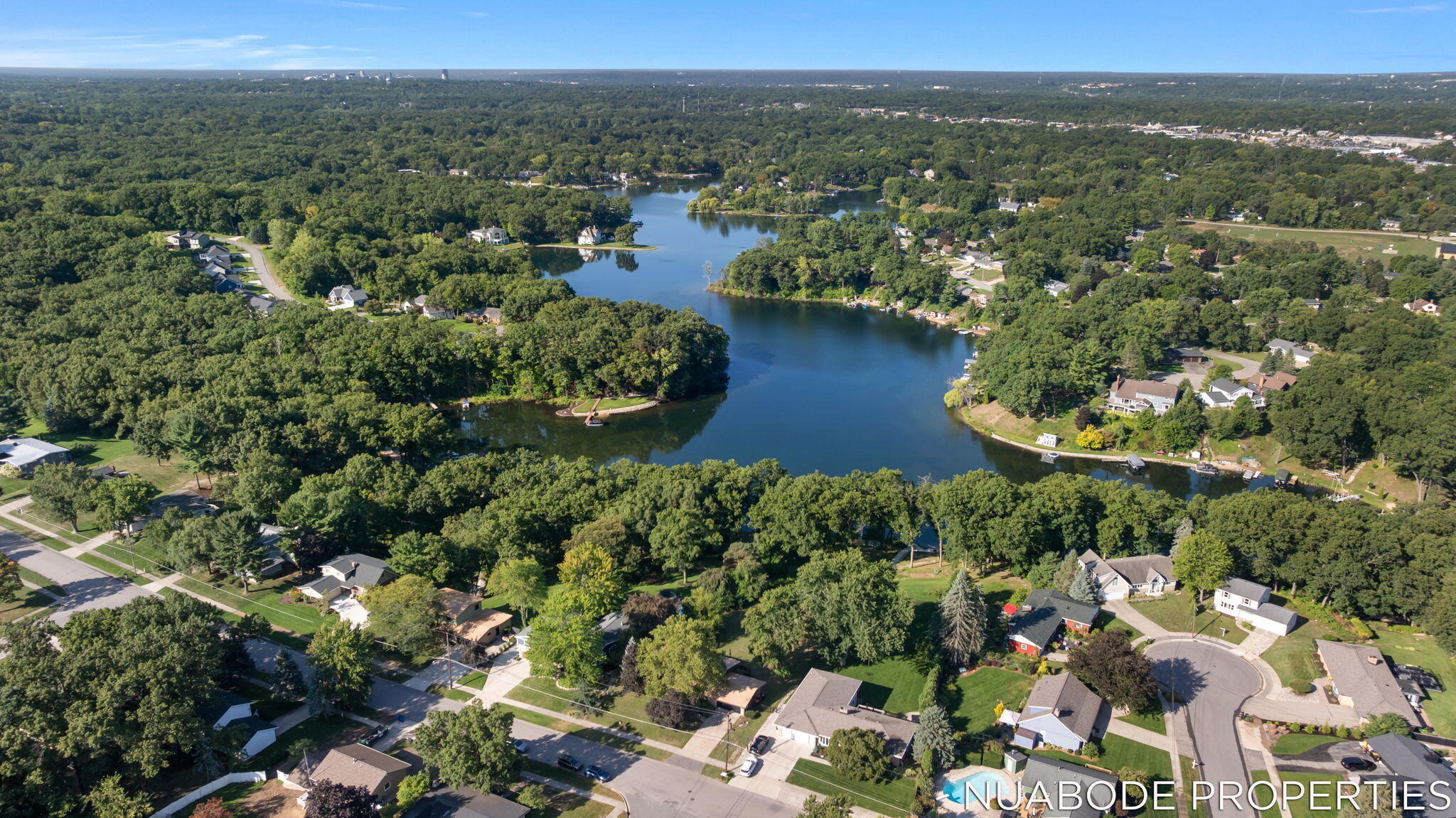 3895 Keeweenaw Drive NE