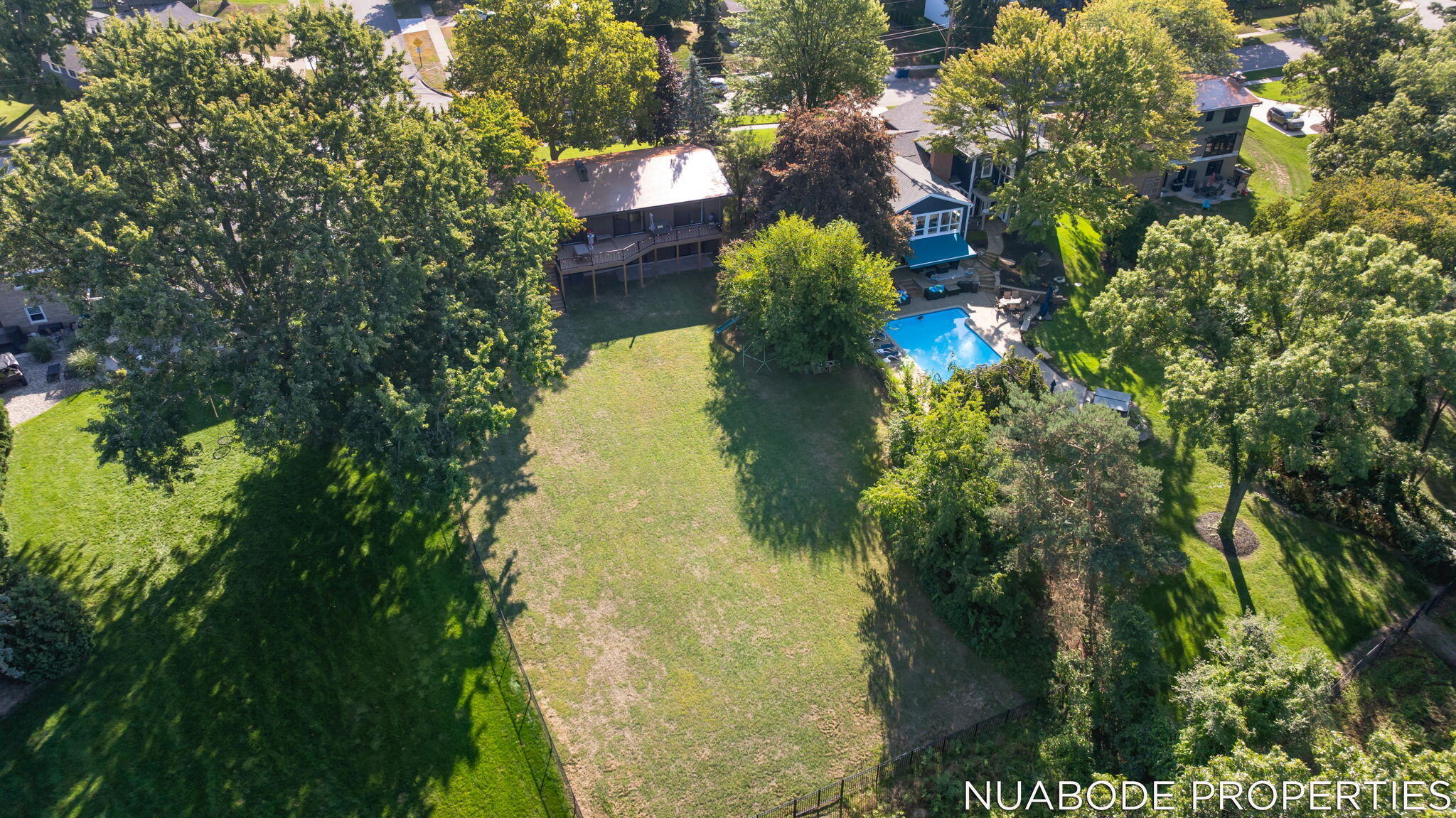 3895 Keeweenaw Drive NE
