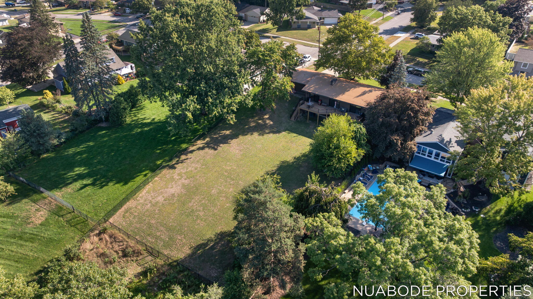 3895 Keeweenaw Drive NE