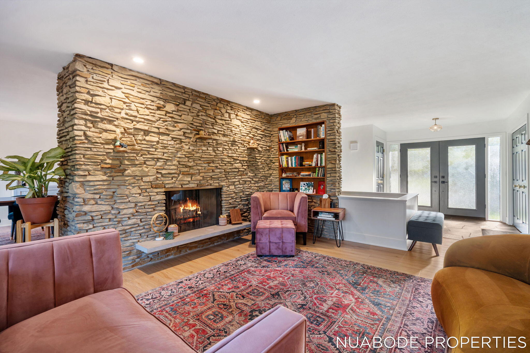 3895 Keeweenaw Drive NE