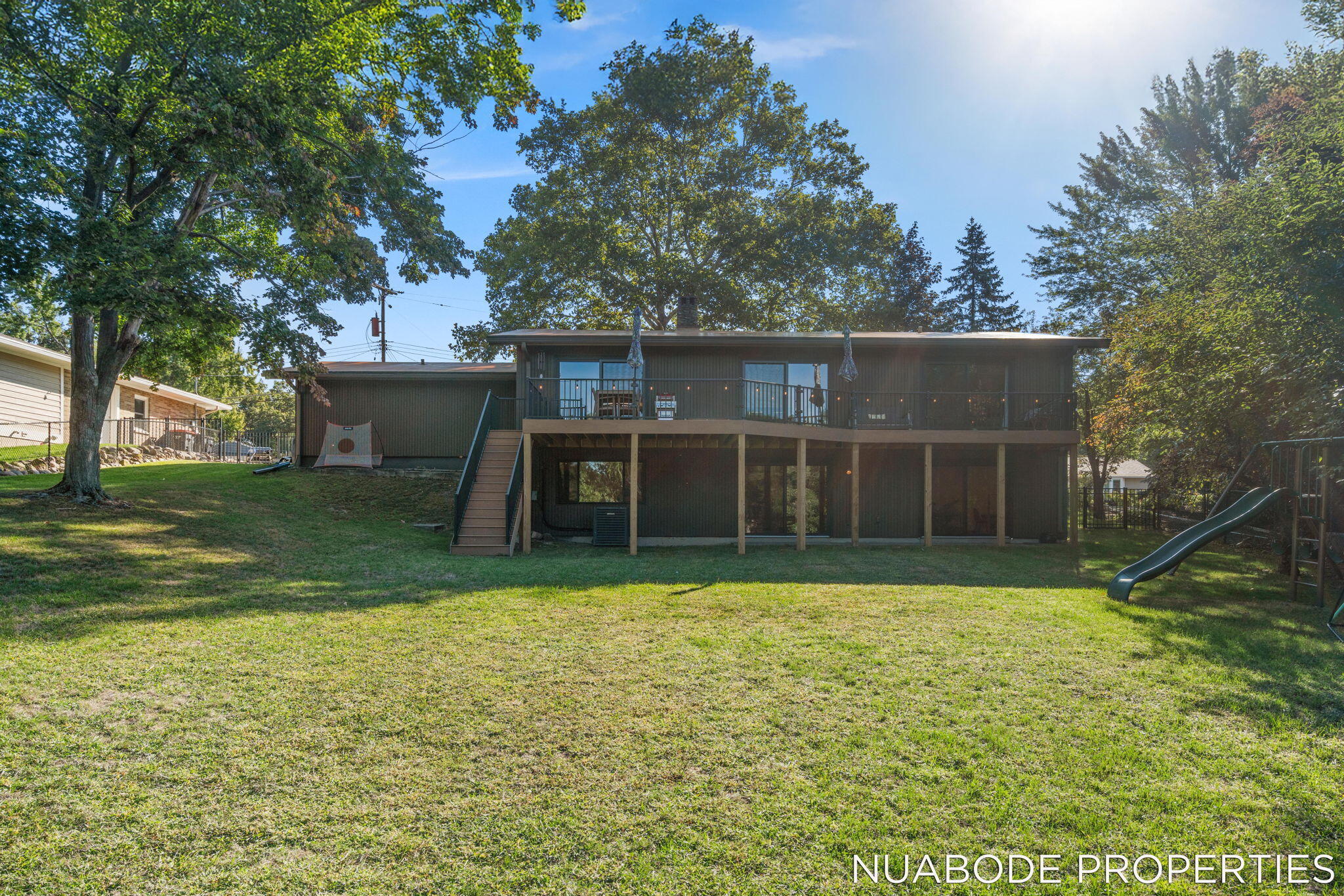 3895 Keeweenaw Drive NE