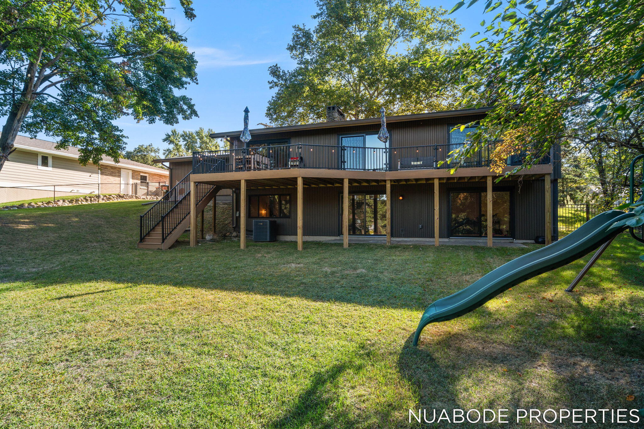 3895 Keeweenaw Drive NE
