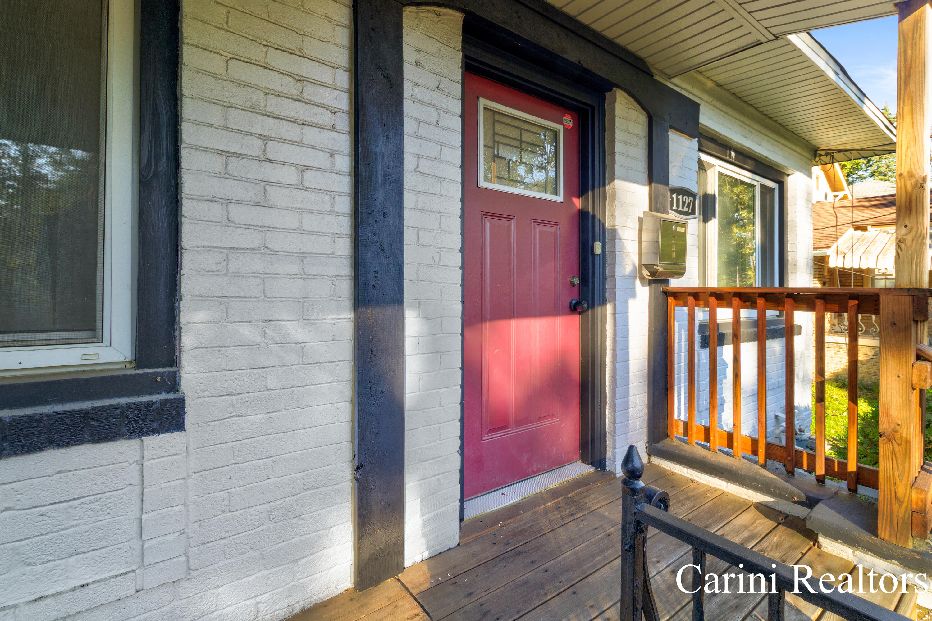 1127 Union Avenue NE