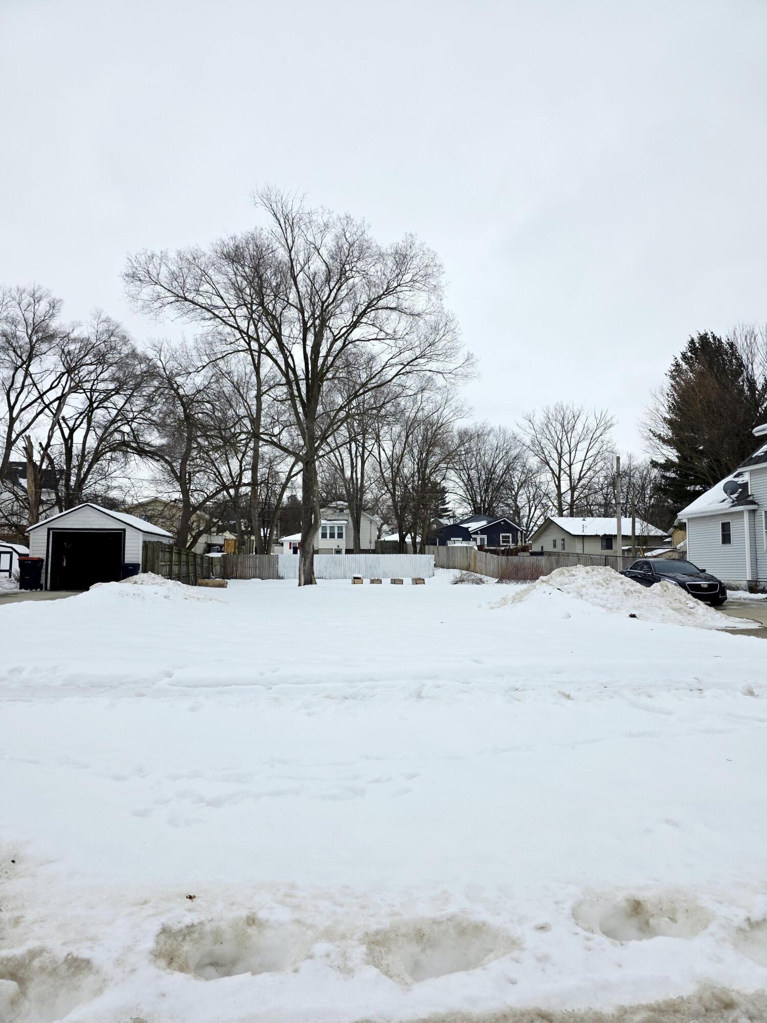 136 E 19th Street