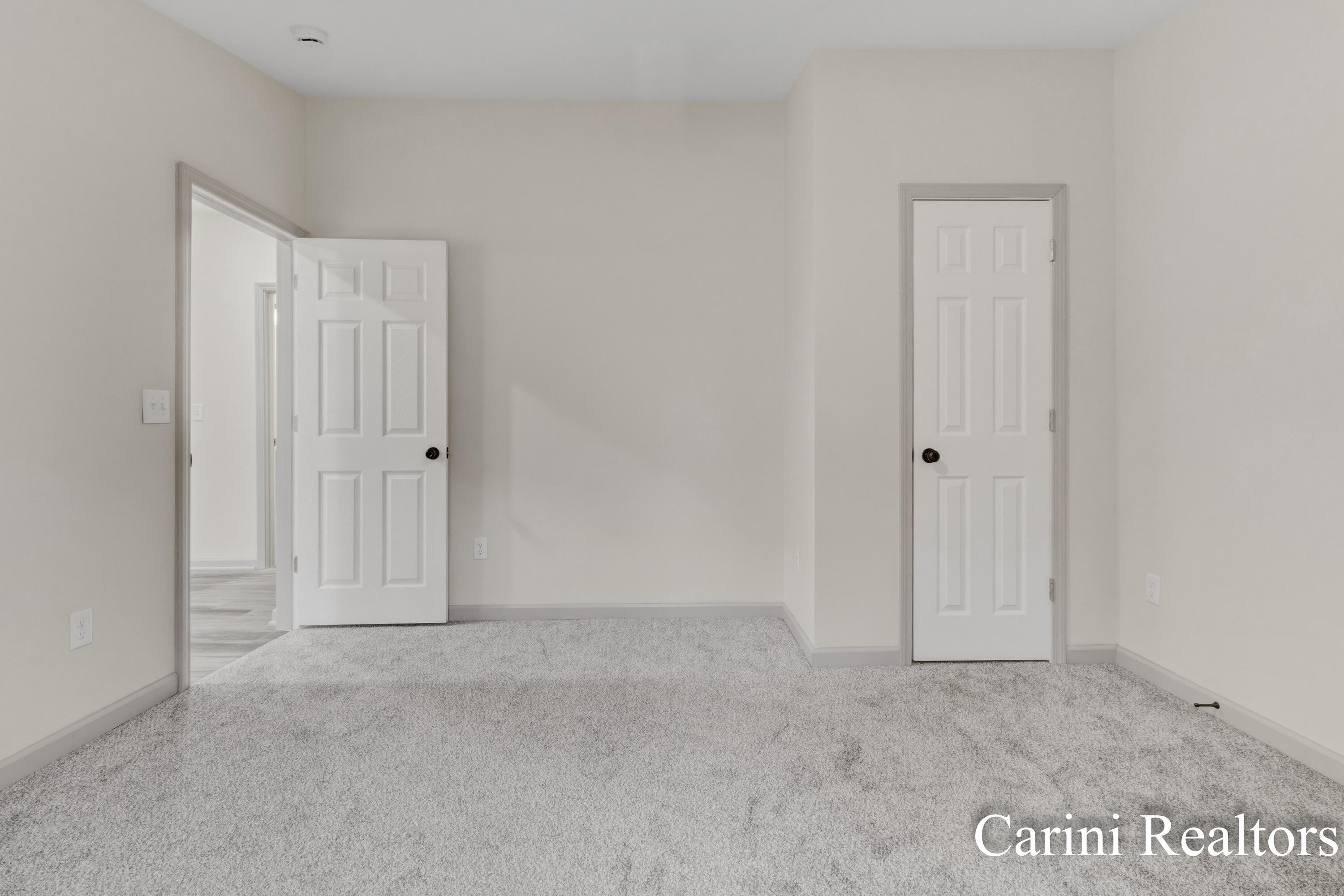 5324 Nadeau Drive