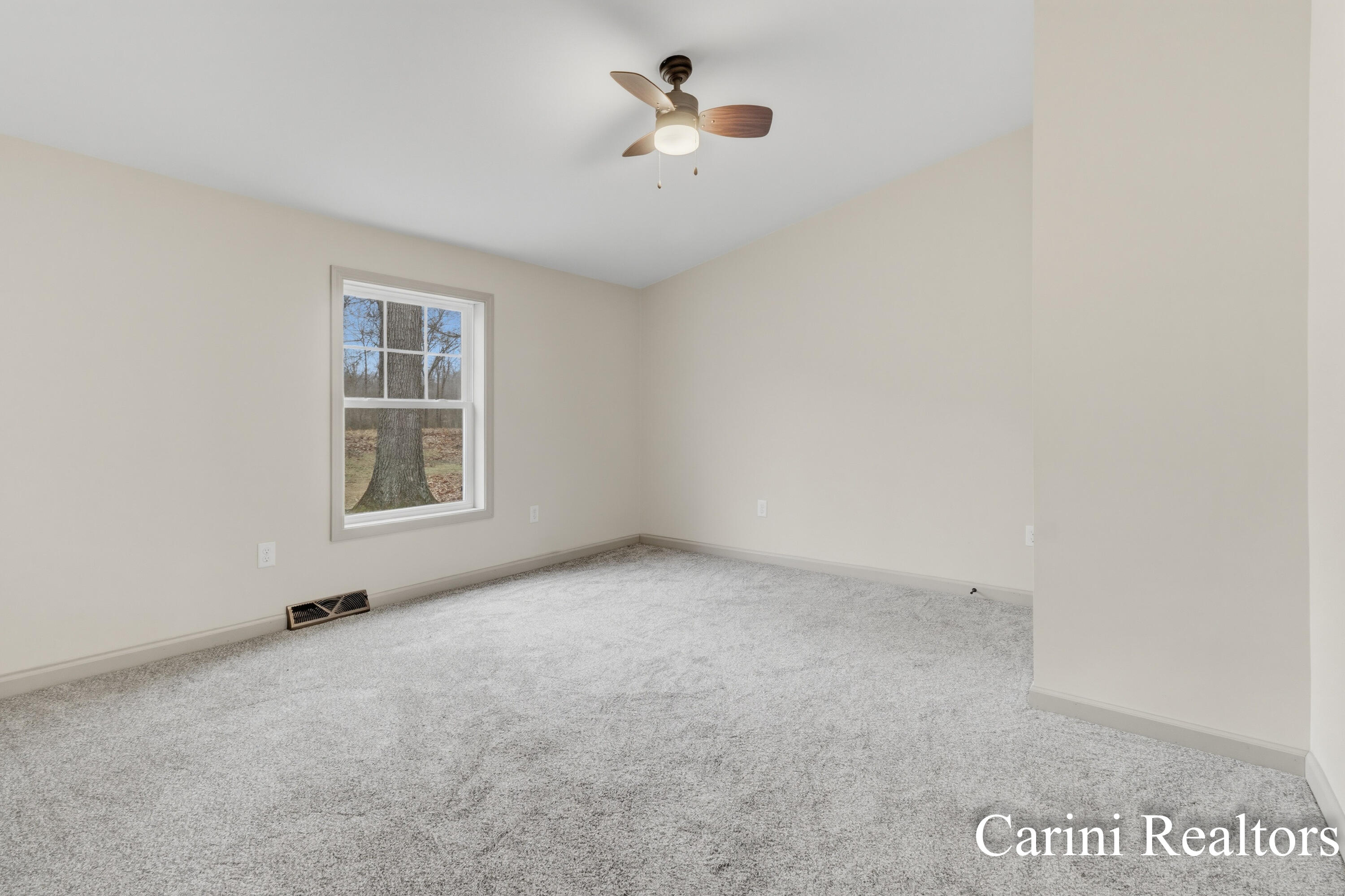 5324 Nadeau Drive