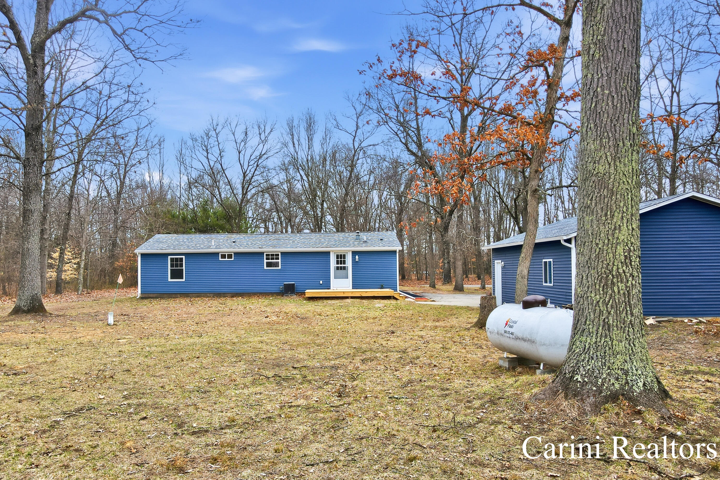 5324 Nadeau Drive