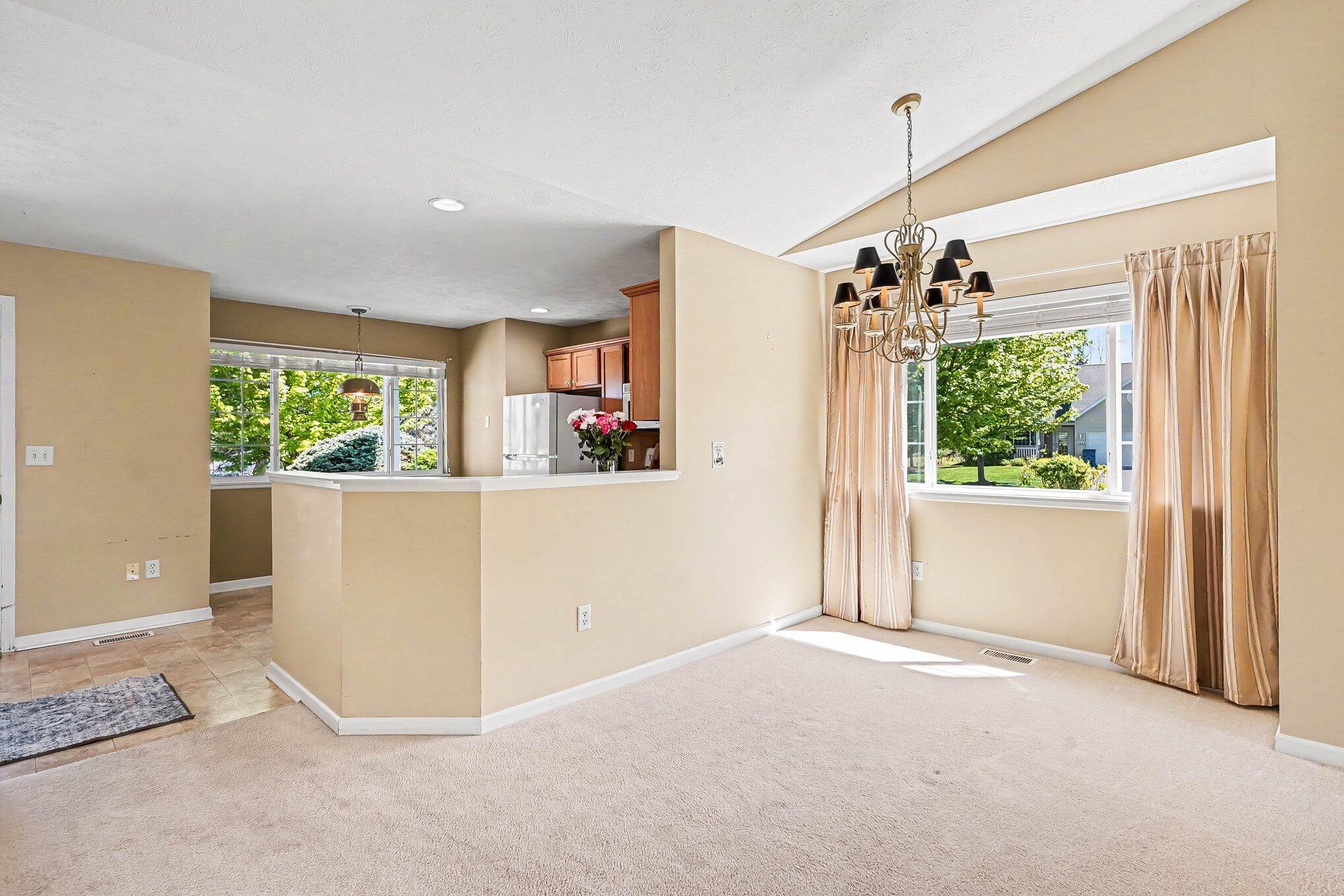 1117-1 Fountain View Circle