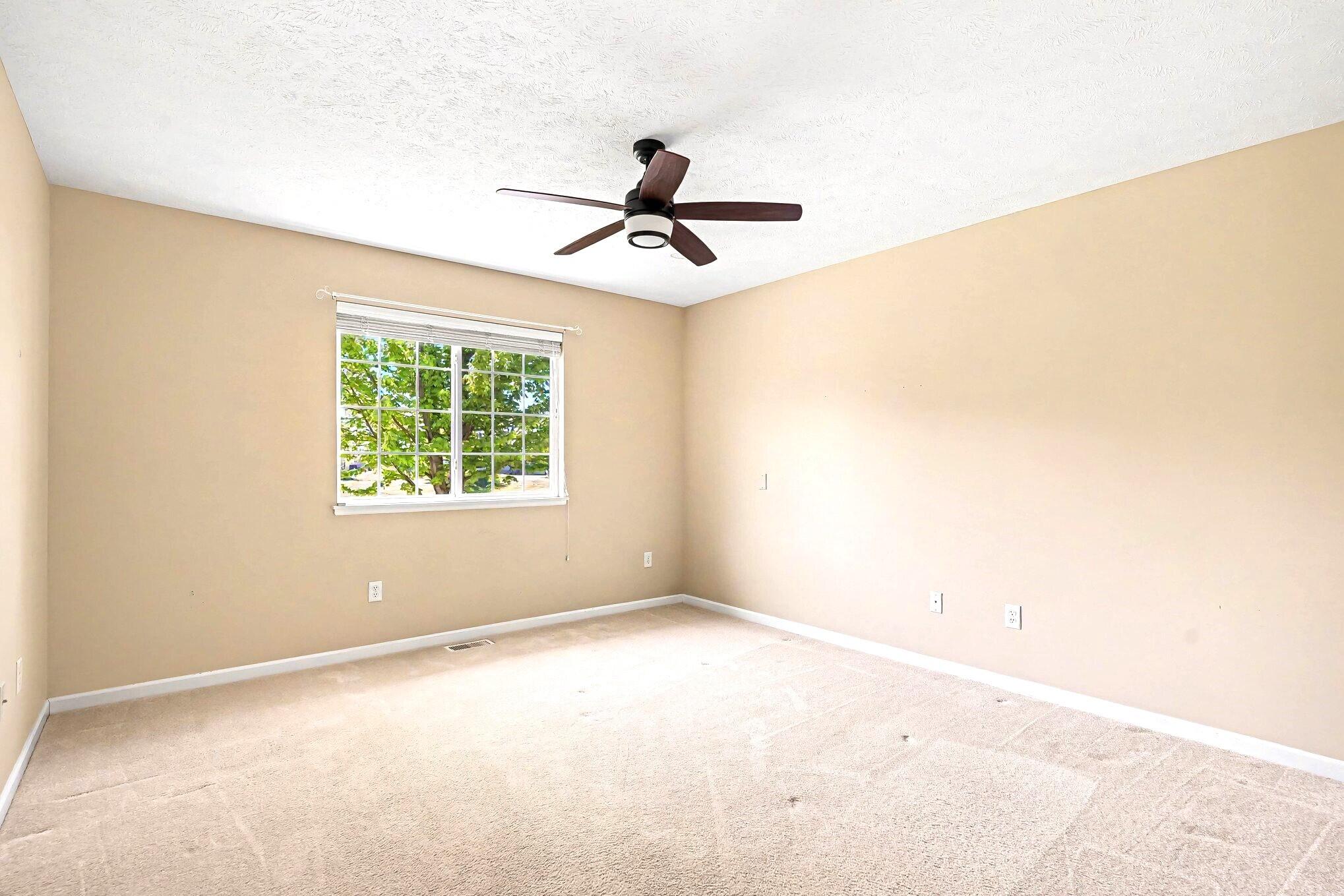 1117-1 Fountain View Circle