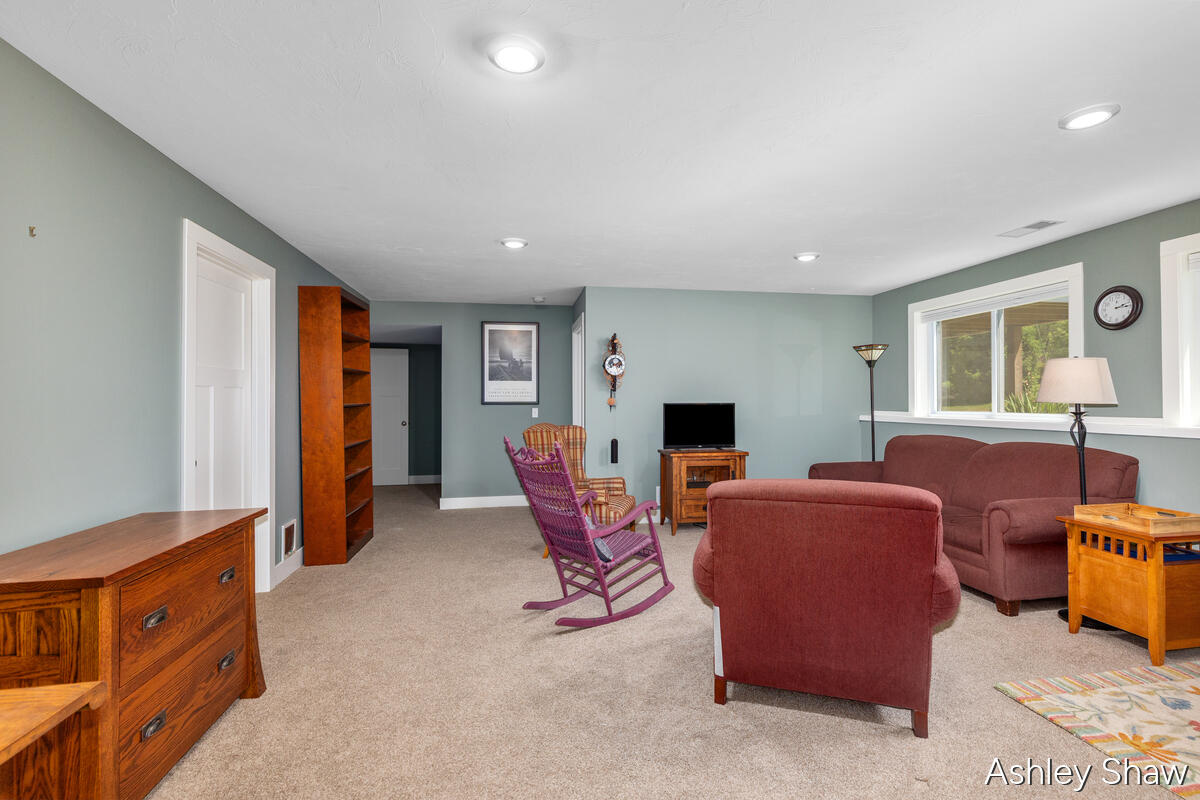 6424 Copperleaf Court 24