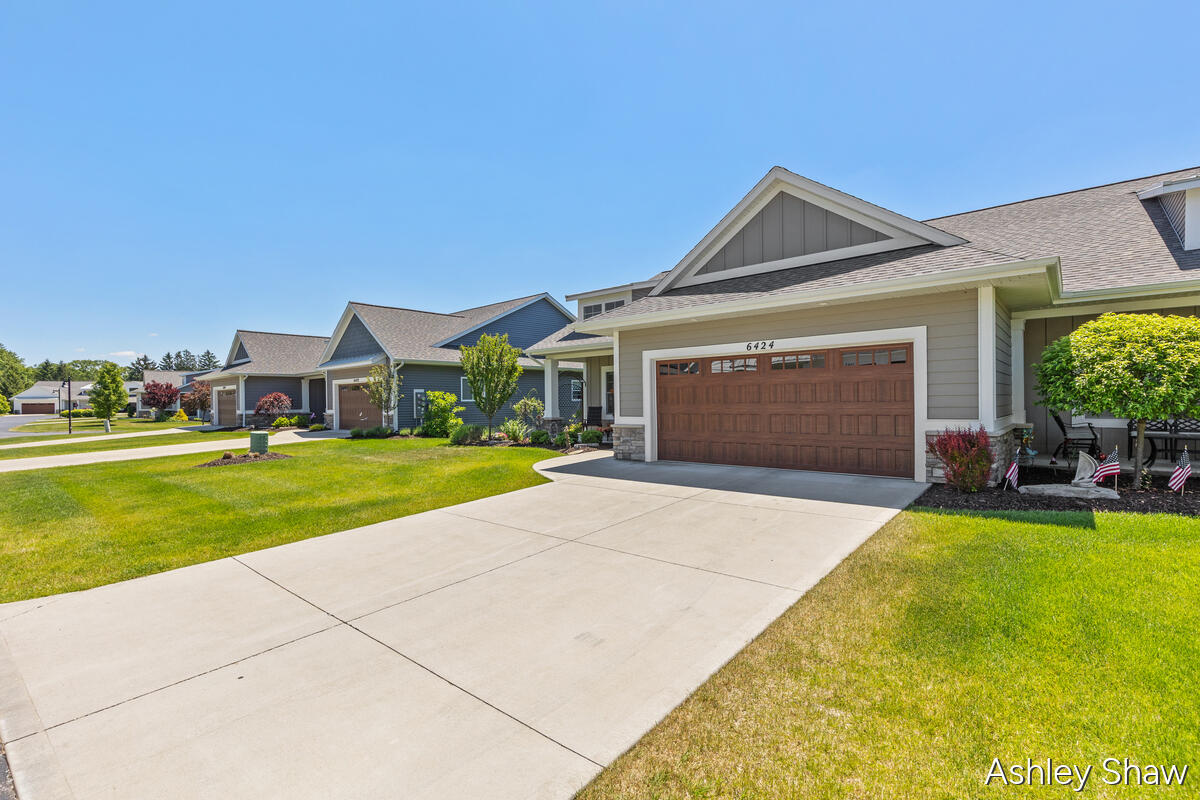6424 Copperleaf Court 24