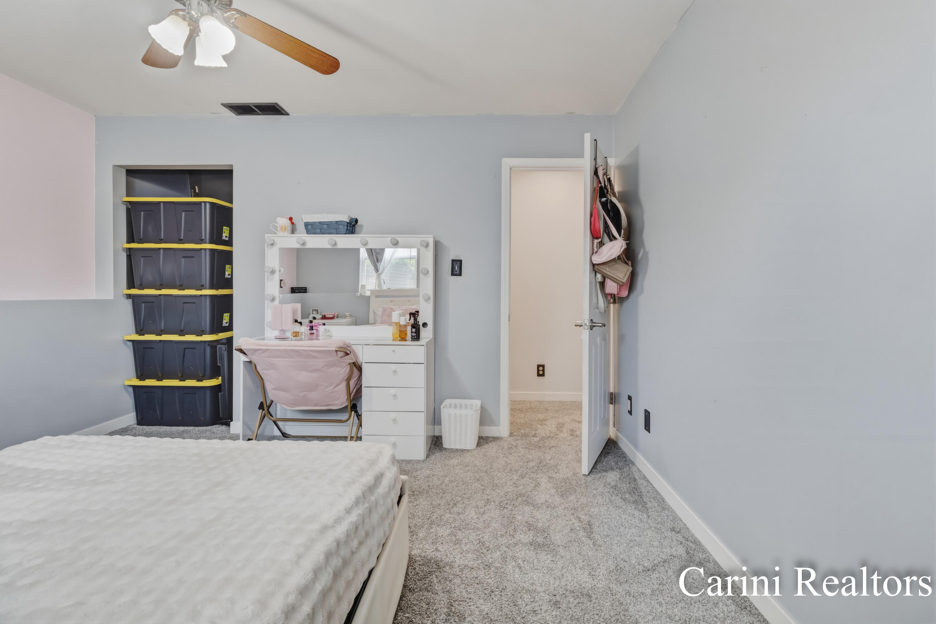 775 Schultz Street NW
