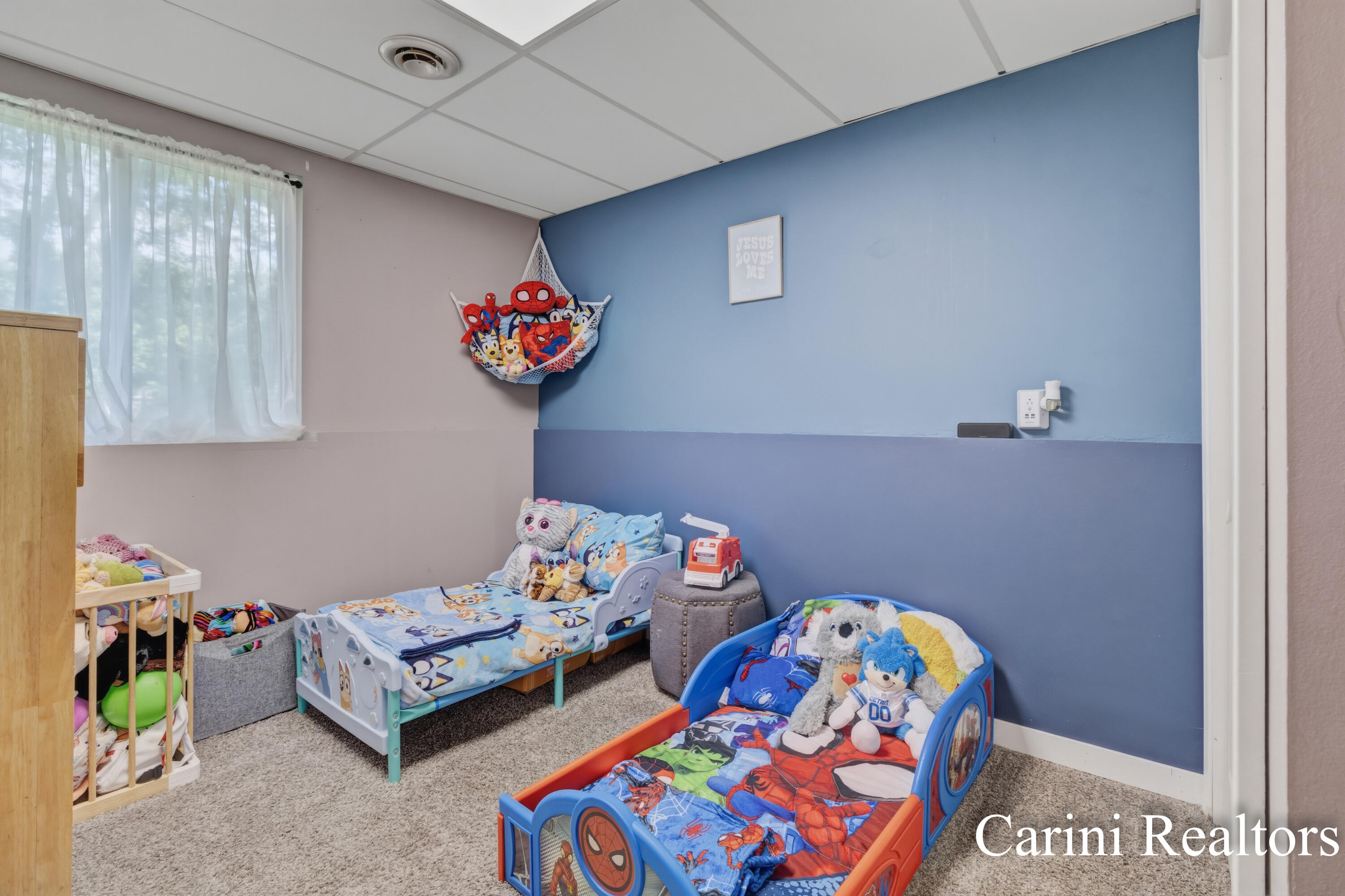 775 Schultz Street NW