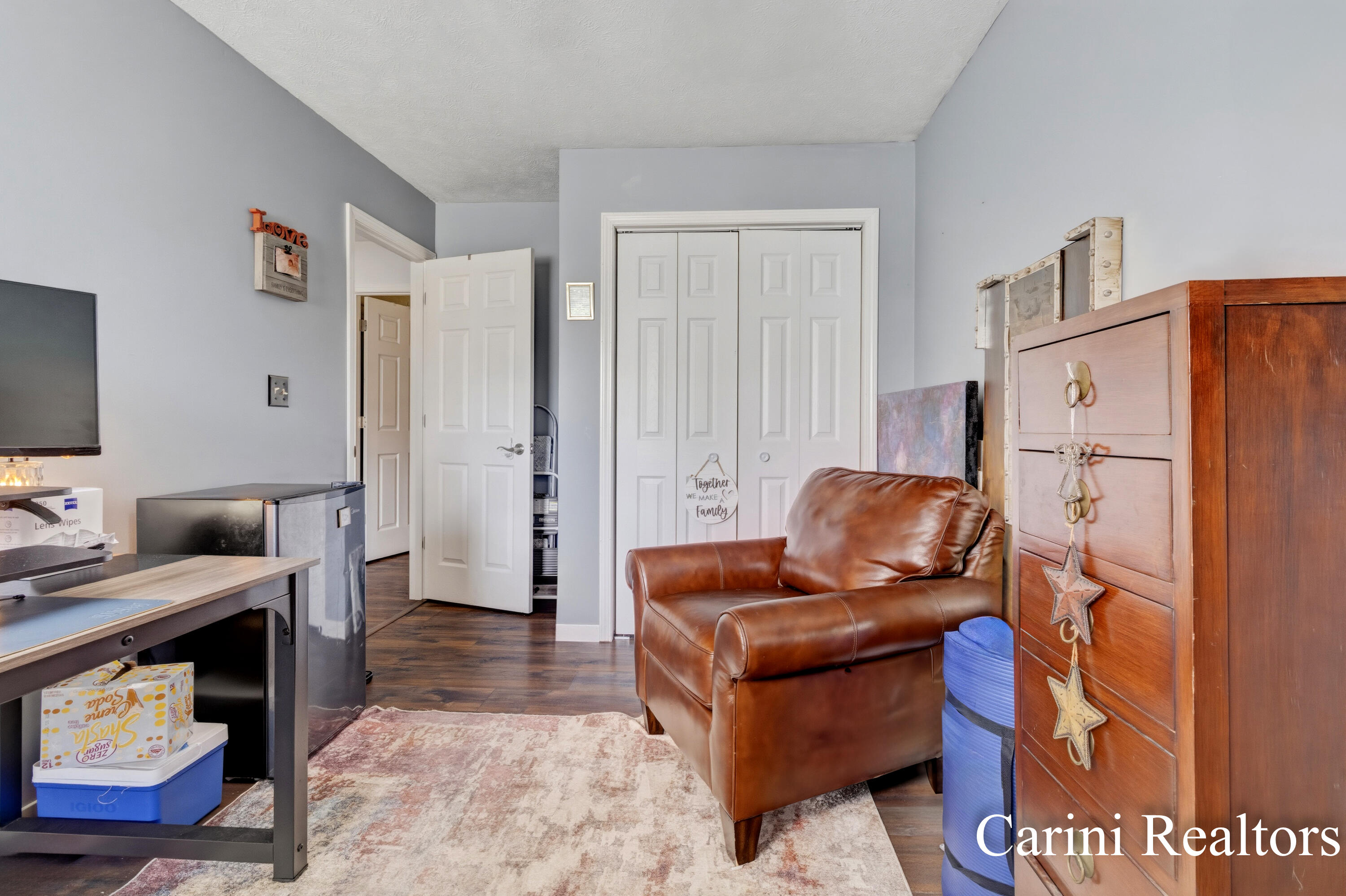 775 Schultz Street NW
