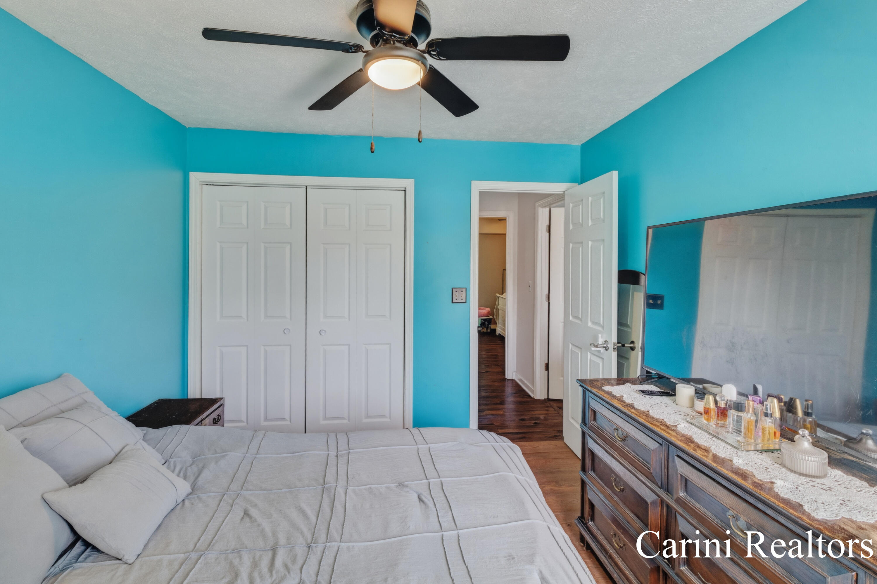 775 Schultz Street NW