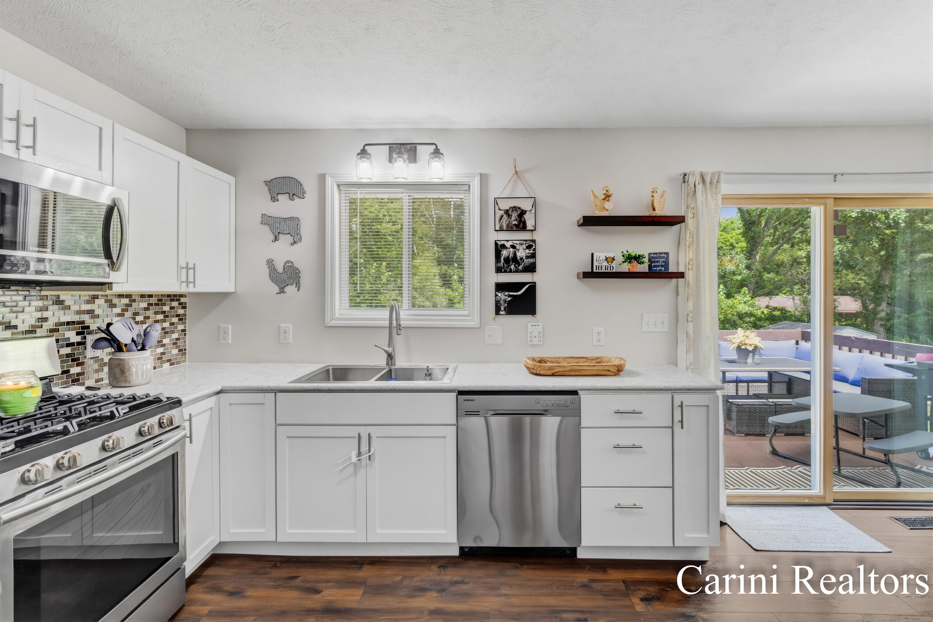 775 Schultz Street NW