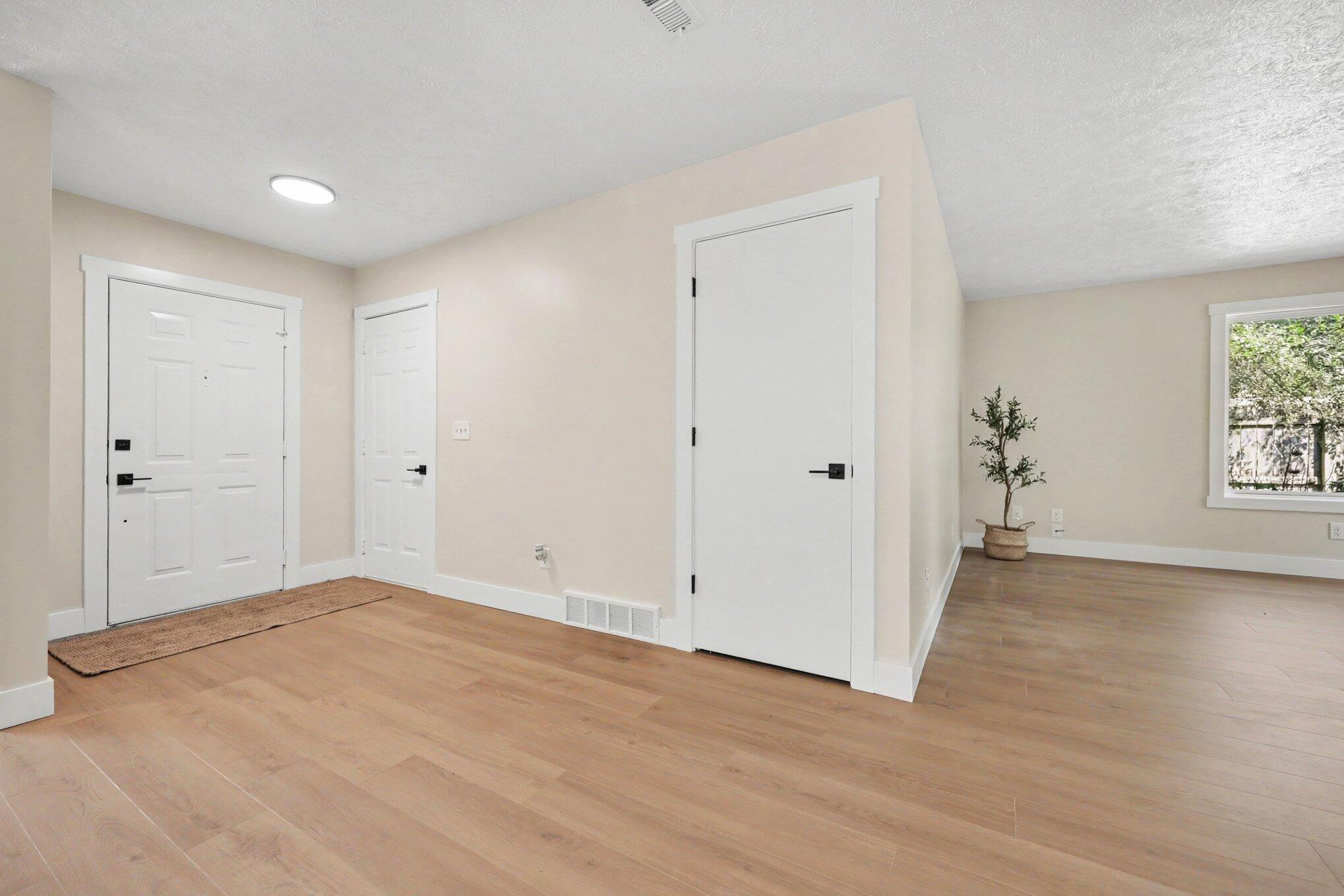 550 W 22nd Street