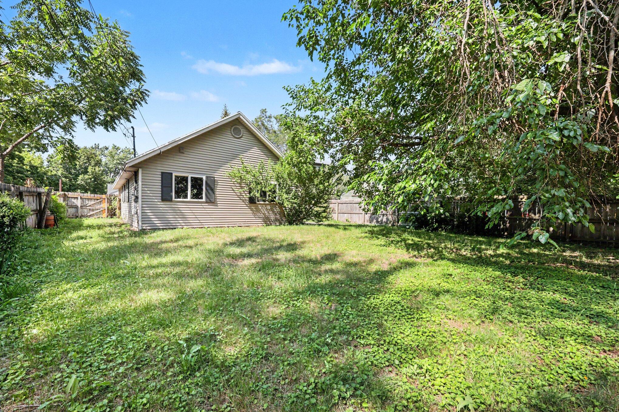 550 W 22nd Street